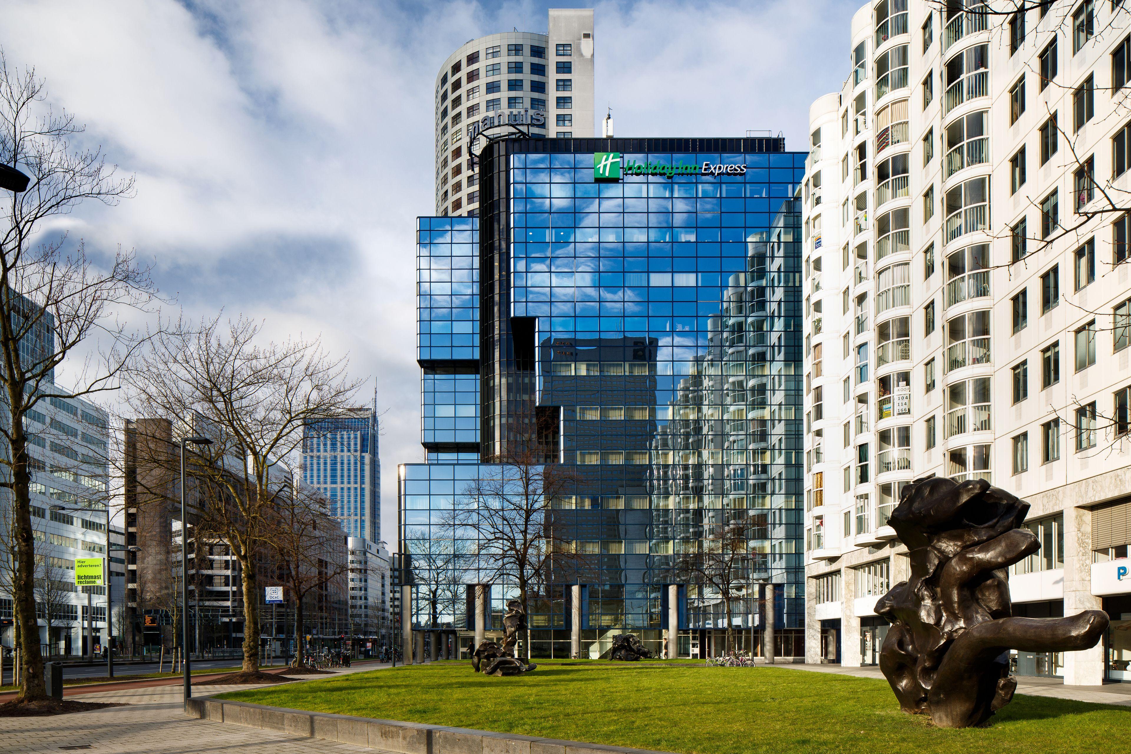 4 Business Hotels In Rotterdam That Stand Out