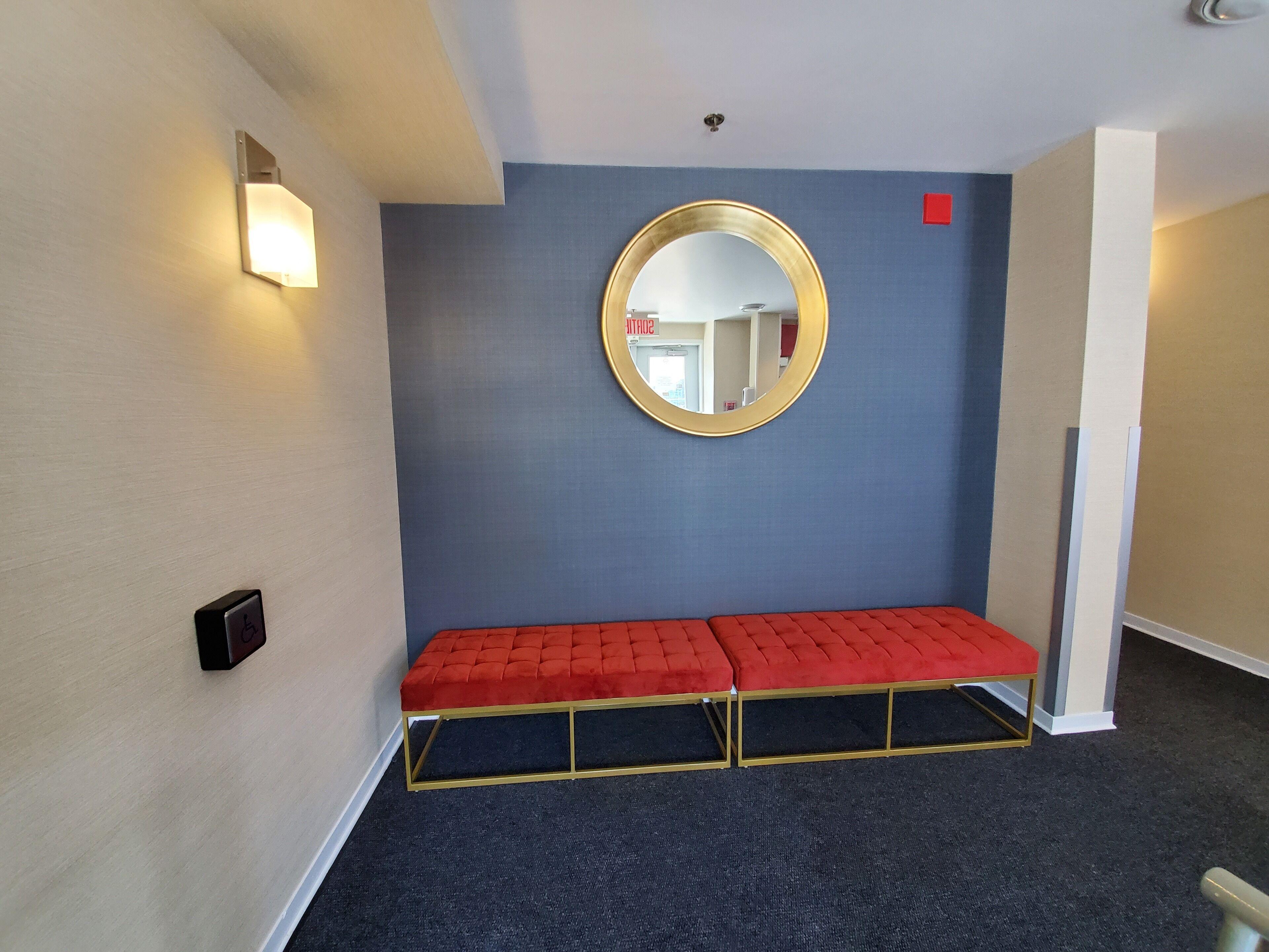 5 Smart Budget Hotels Near La Ronde Montreal Worth Booking