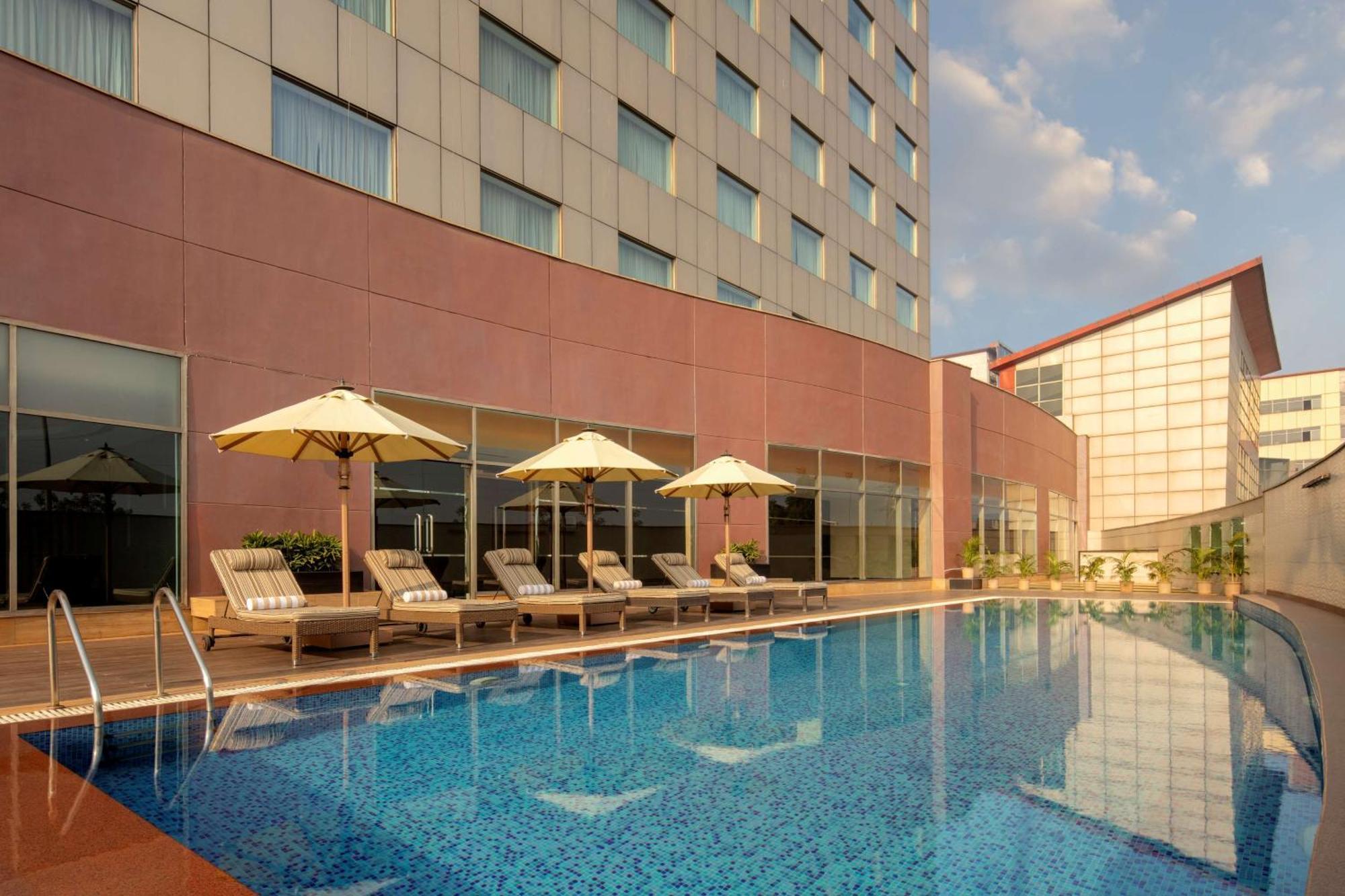 3 Airport Hotels Near Ambience Mall That Cover Delhi & IGI