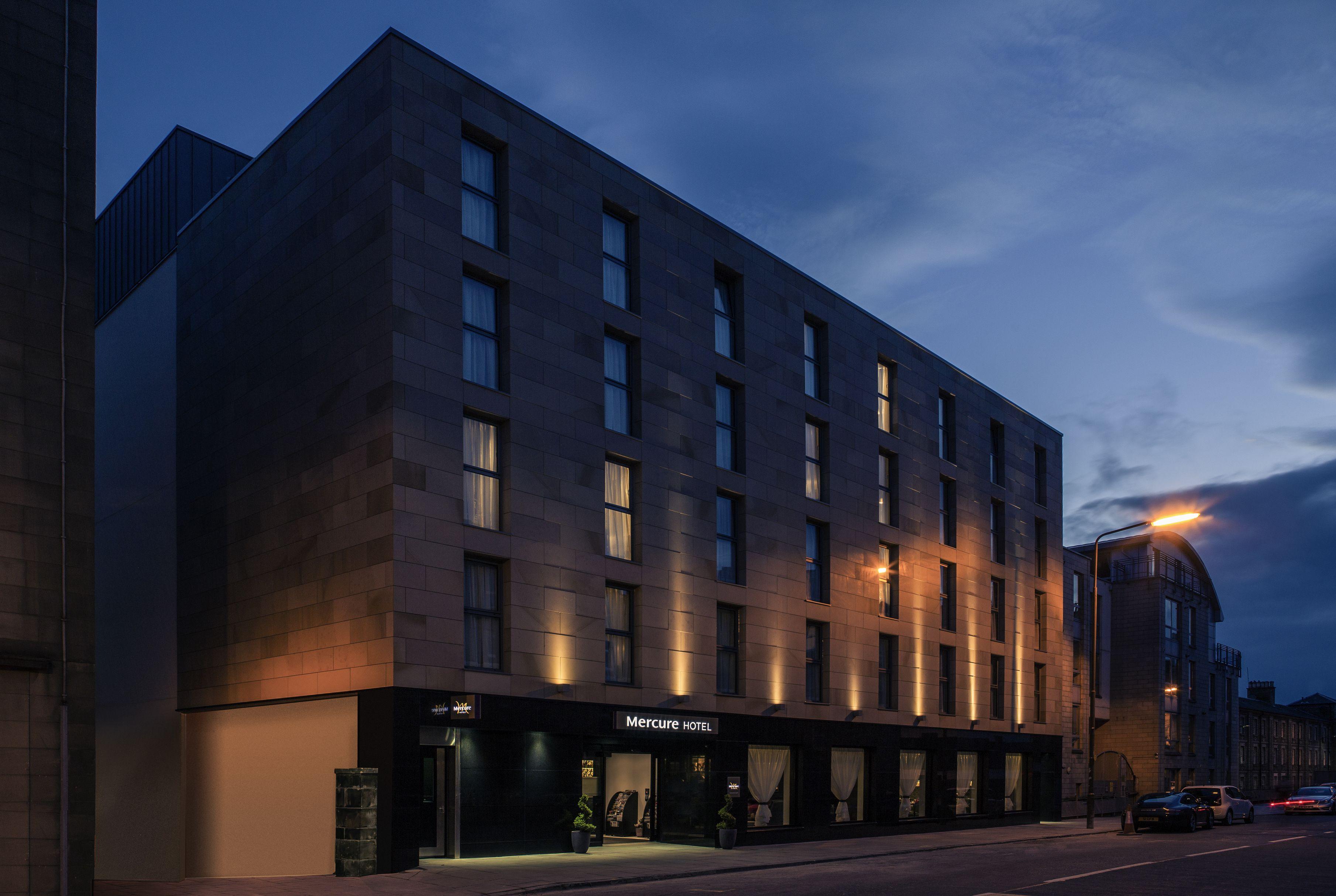 10 Central Hotels in Edinburgh City Centre for Stress-Free Travel