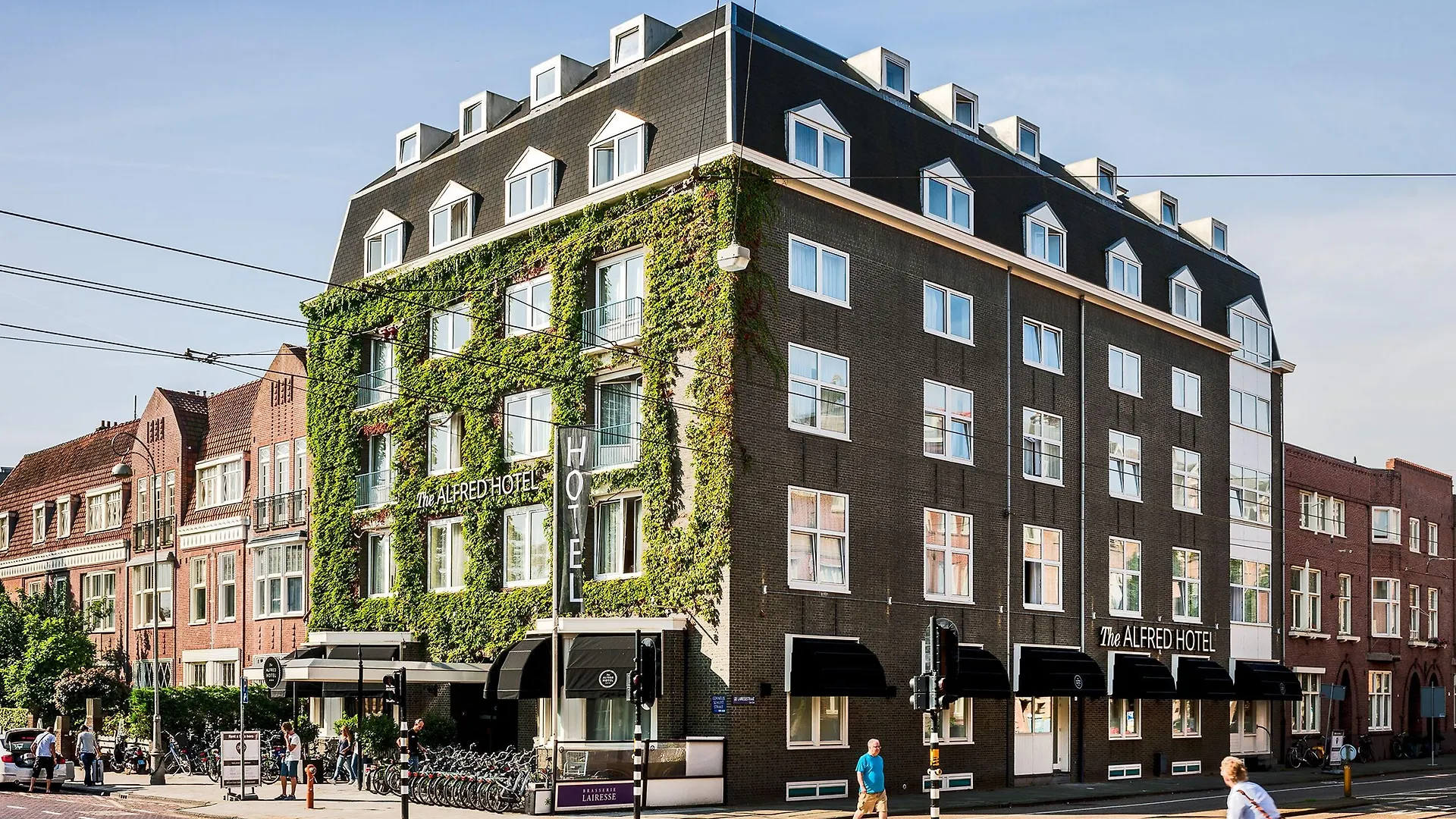 8 Smart Airport Hotels In Oud Zuid Worth Booking
