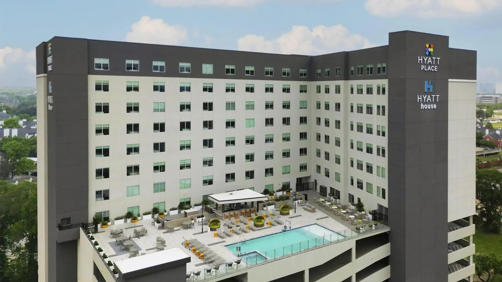 15 Smart Business Hotels Near River Oaks Shopping Center