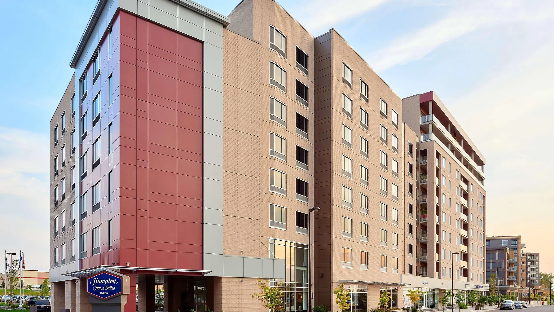 8 Family Hotels Near Grande Allée Worth Booking