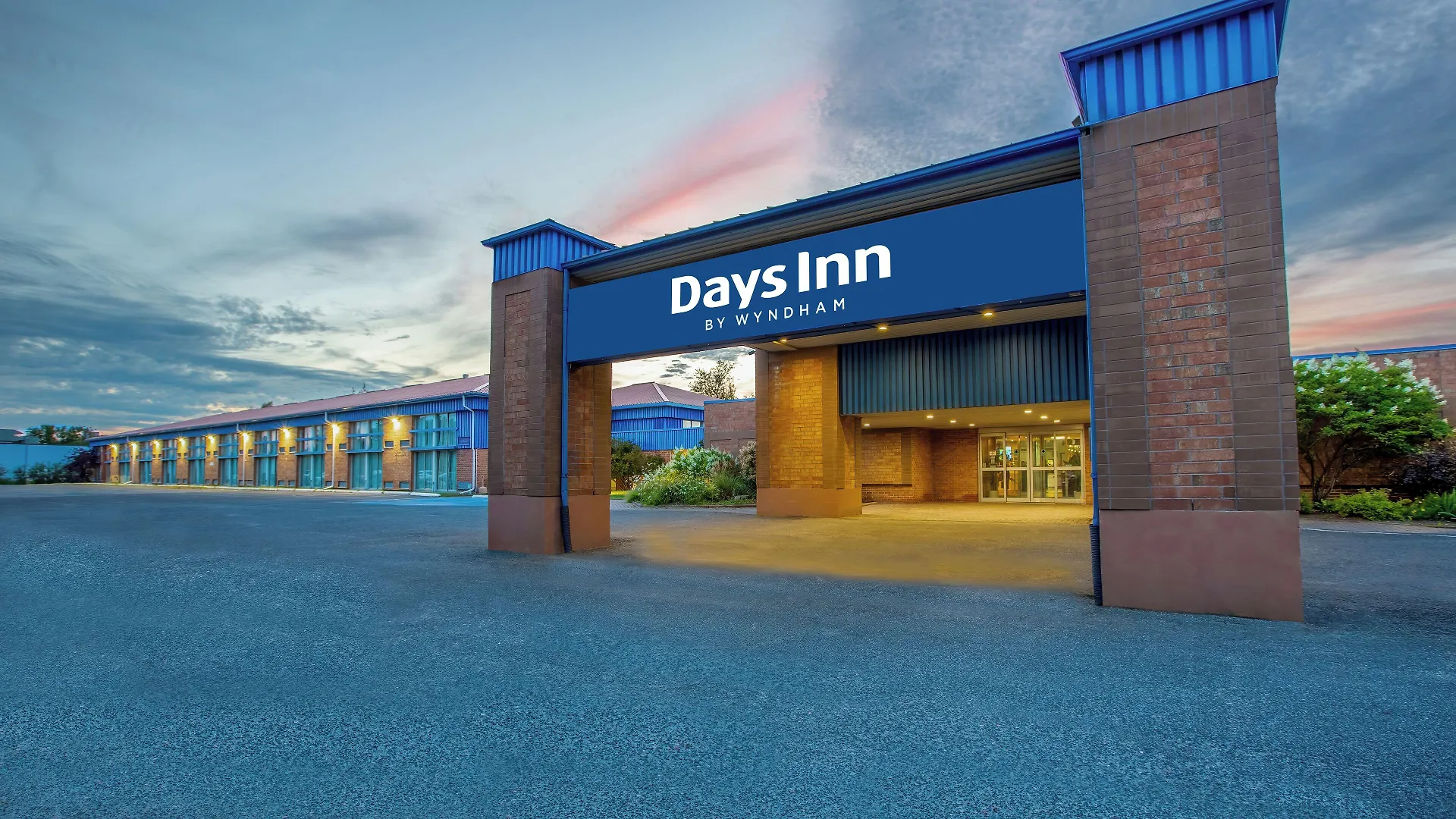 5 Three-Star Hotels Near Rocks Athletics Sudbury Worth Booking