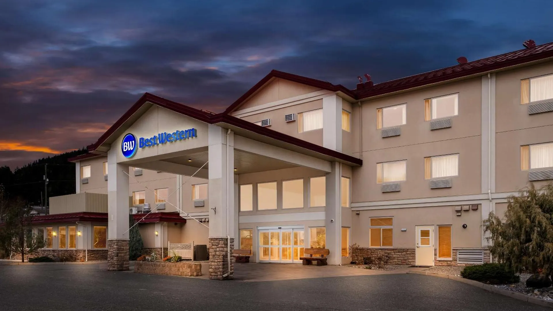15 Golf Hotels in Canada West That Deliver On and Off the Course