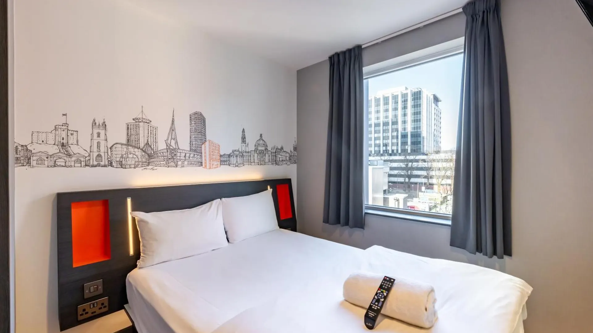 13 Top-Rated Central Hotels in Cardiff City Centre