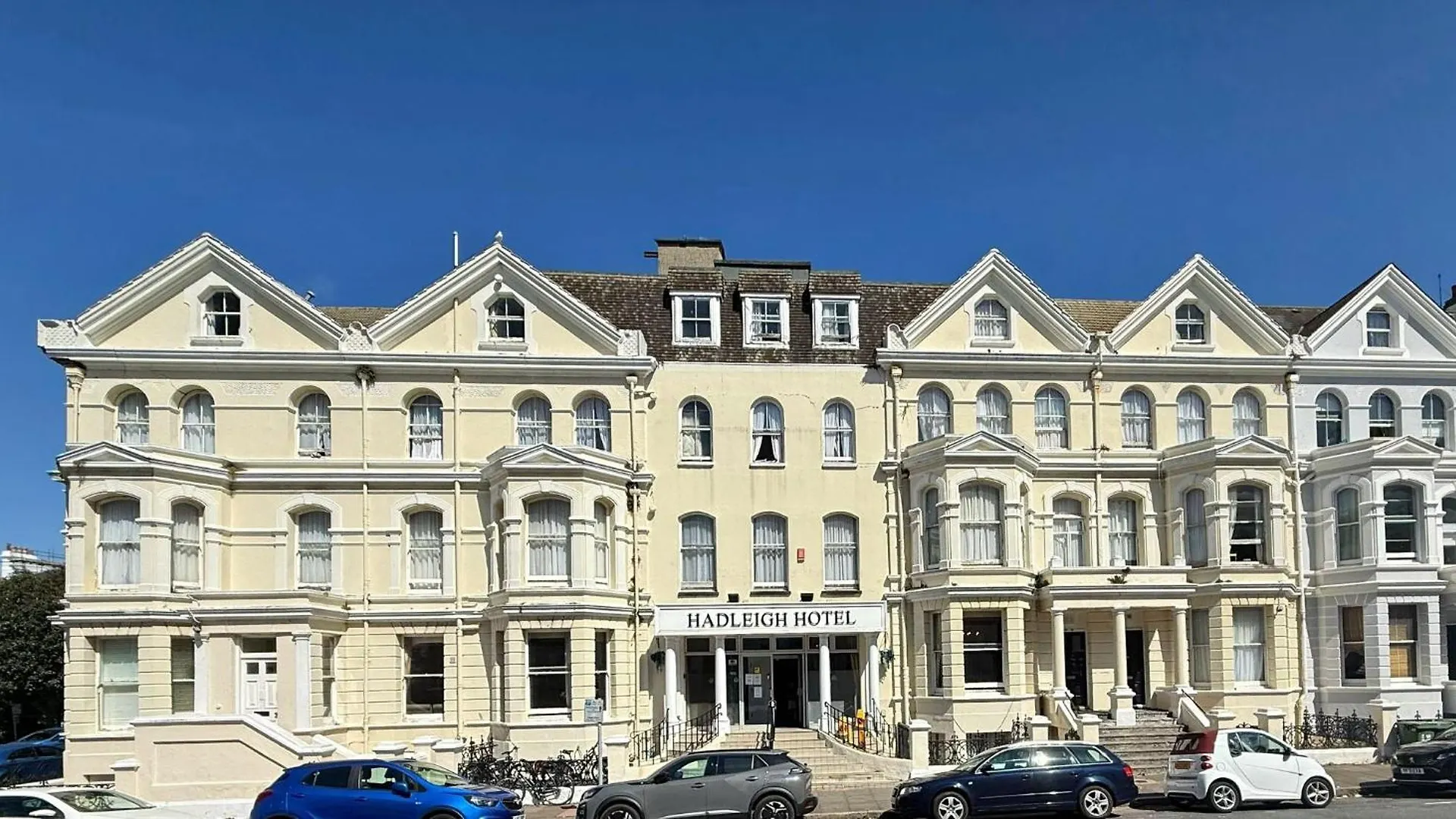 Where to Stay Near Eastbourne Miniature Steam Railway: 13 Central Hotels