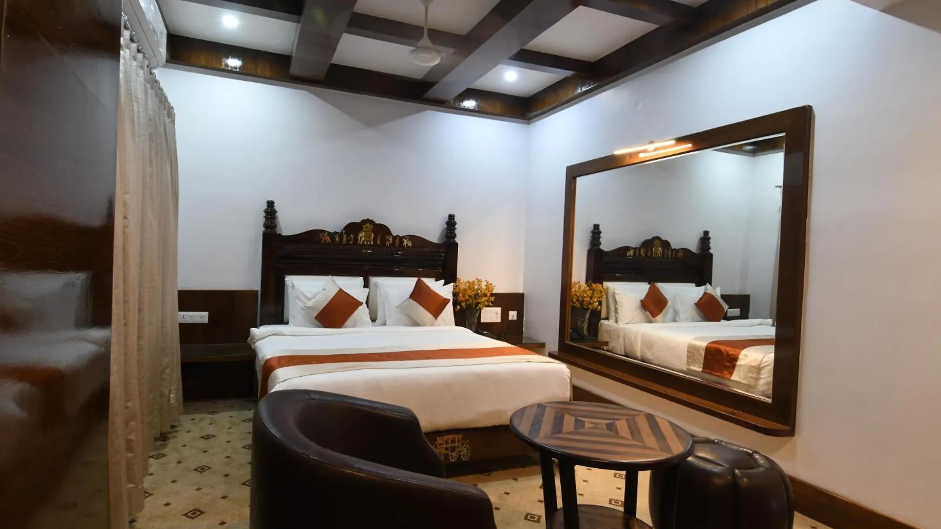 6 Exceptional Design Hotels Close to Mysore Palace