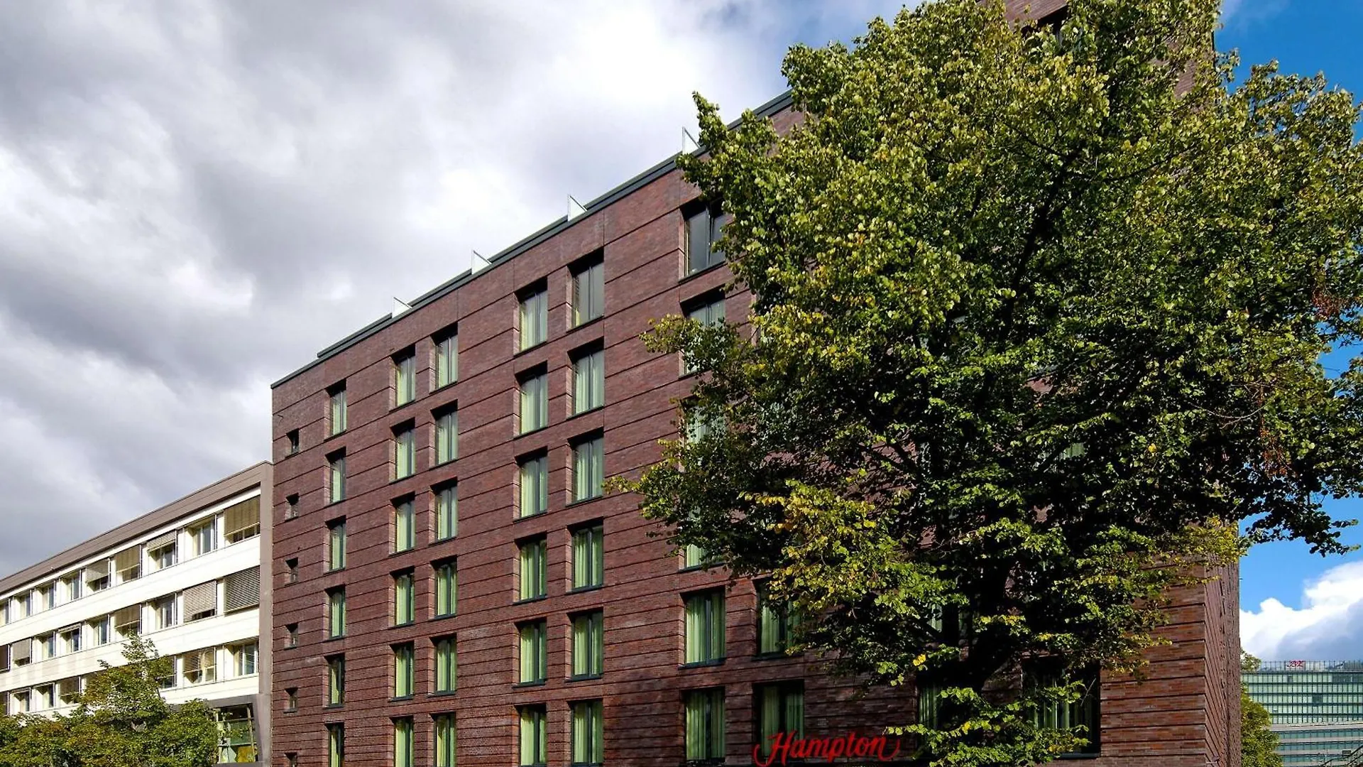 Staying In West Berlin Centre: 15 Romantic Hotels Compared