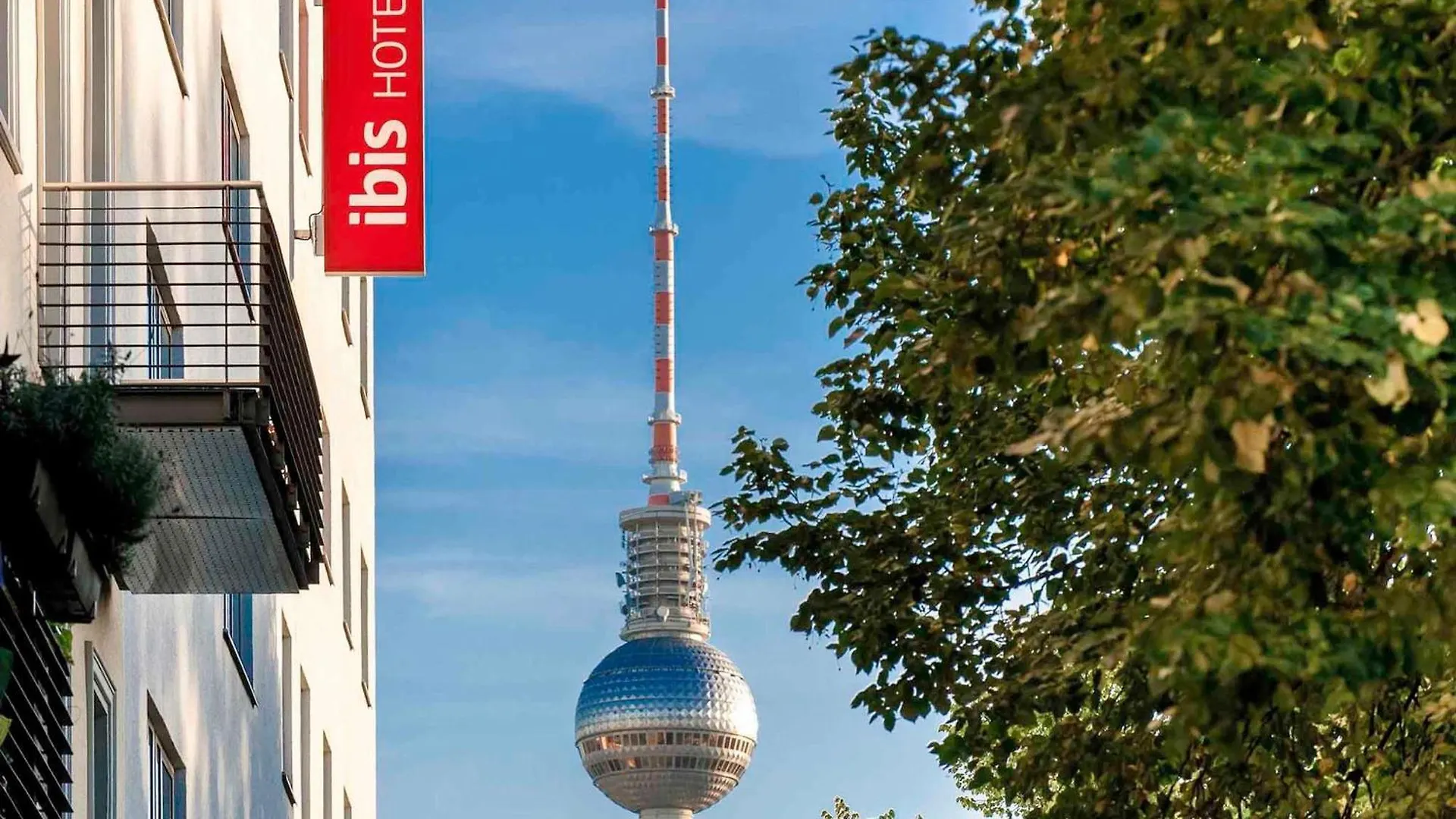 13 Resort Hotels in Berlin Mitte for a Full-Stay Experience