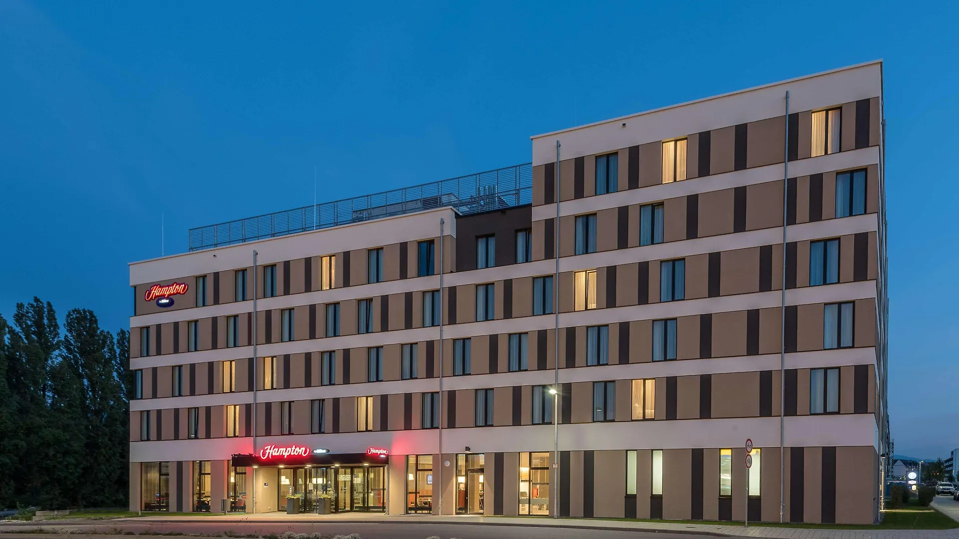 4 Smart 3-Star Hotels Near Schlossberg Worth Booking