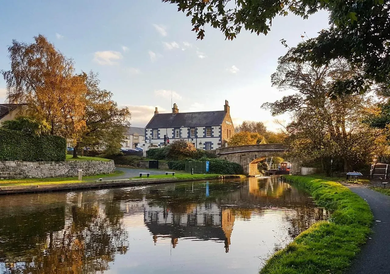 3 Romantic Hotels Near Uphall Golf Club Worth Booking