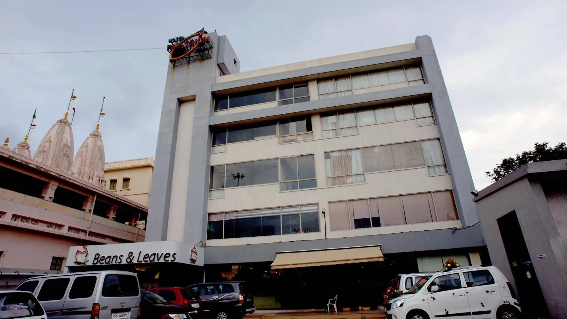 4 Family-Friendly Hotels Close to Himalaya Mall, Ahmedabad