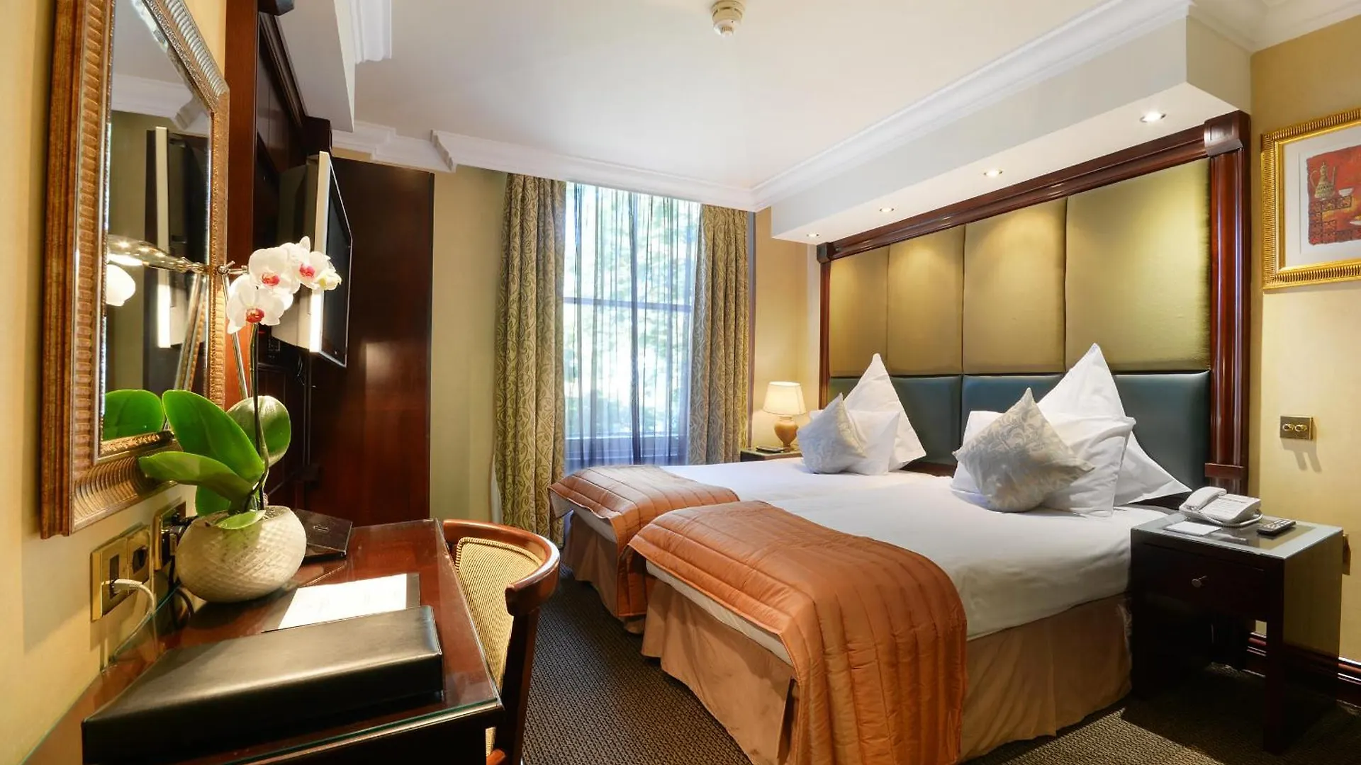 Staying Near The Design Museum: 4 Boutique Hotels Compared