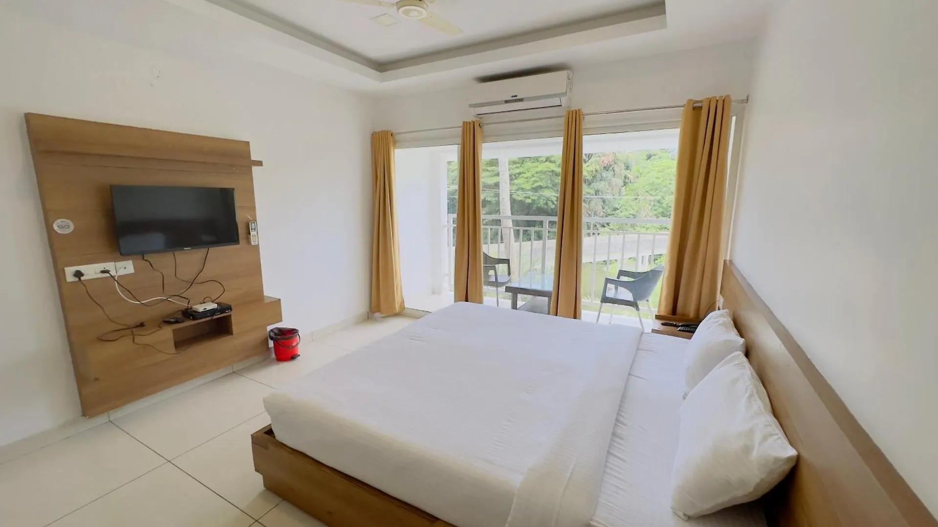 4 Top-Rated 3-Star Hotels Close to Kerala Museum