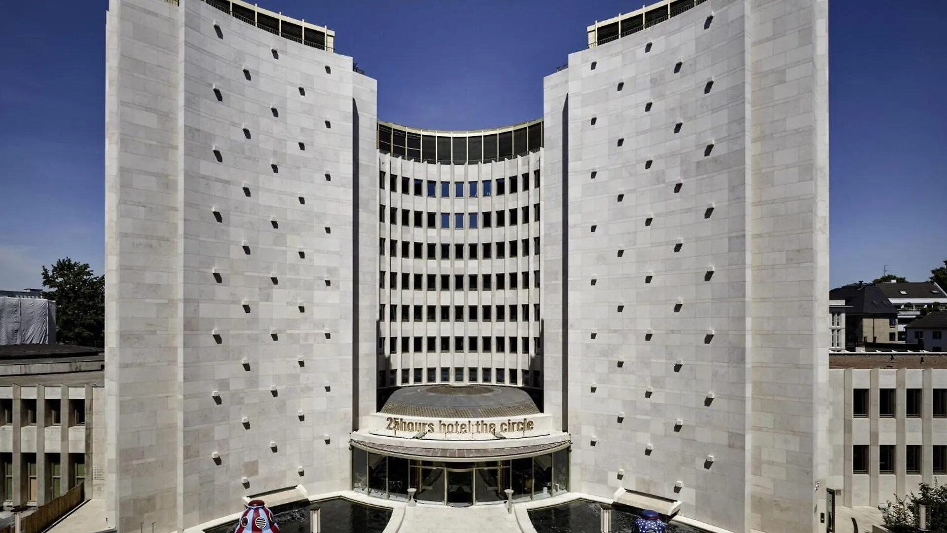 4 Family Hotels in Altstadt-Nord Worth Booking