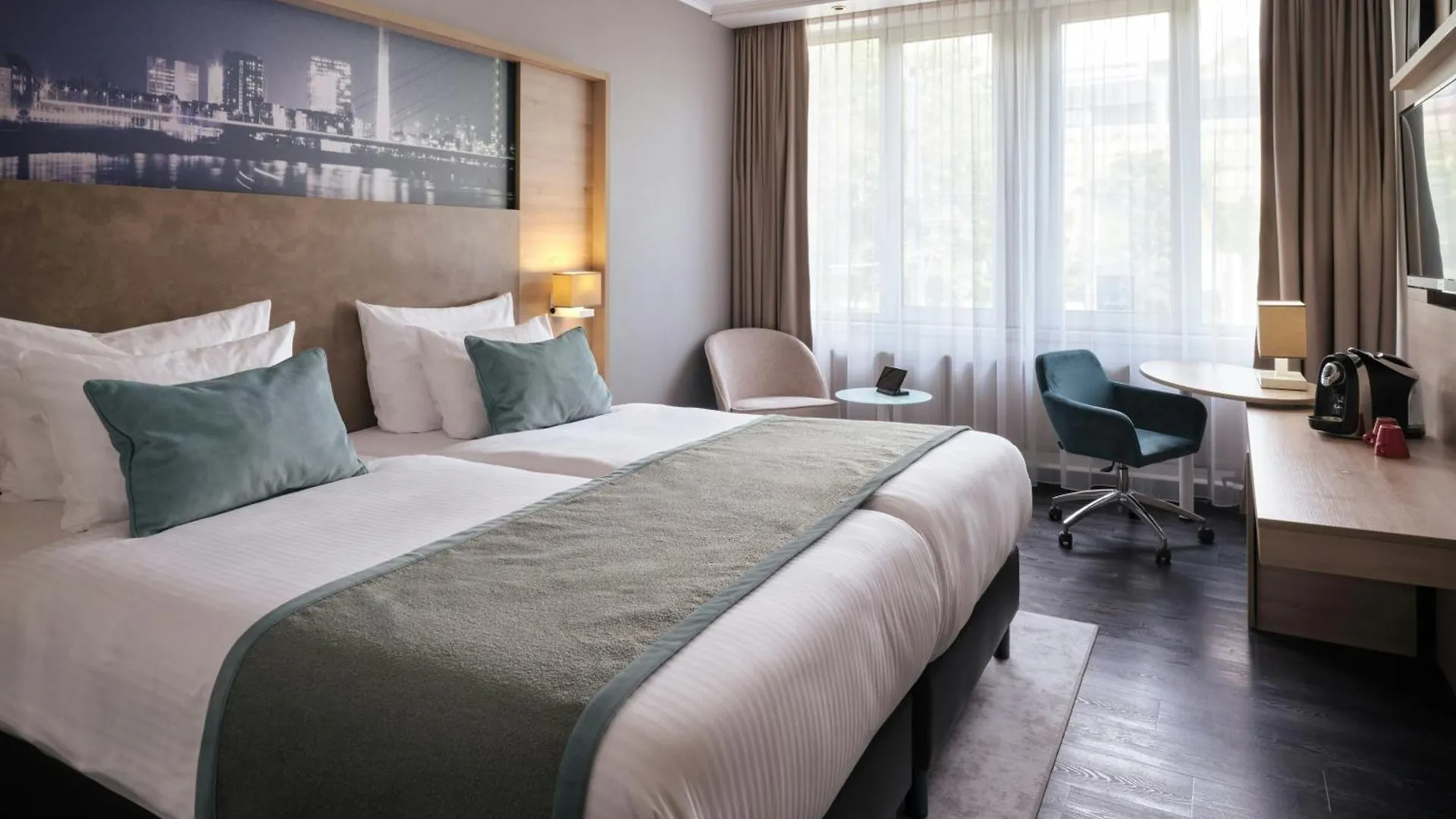 5 Exceptional Design Hotels Close to Hetjens Museum Düsseldorf
