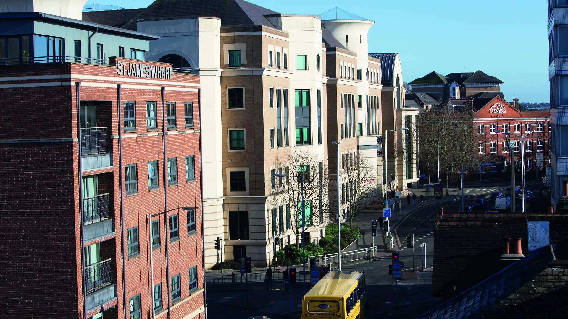 Where to Stay in Reading City Centre: 4 Best Central Hotels