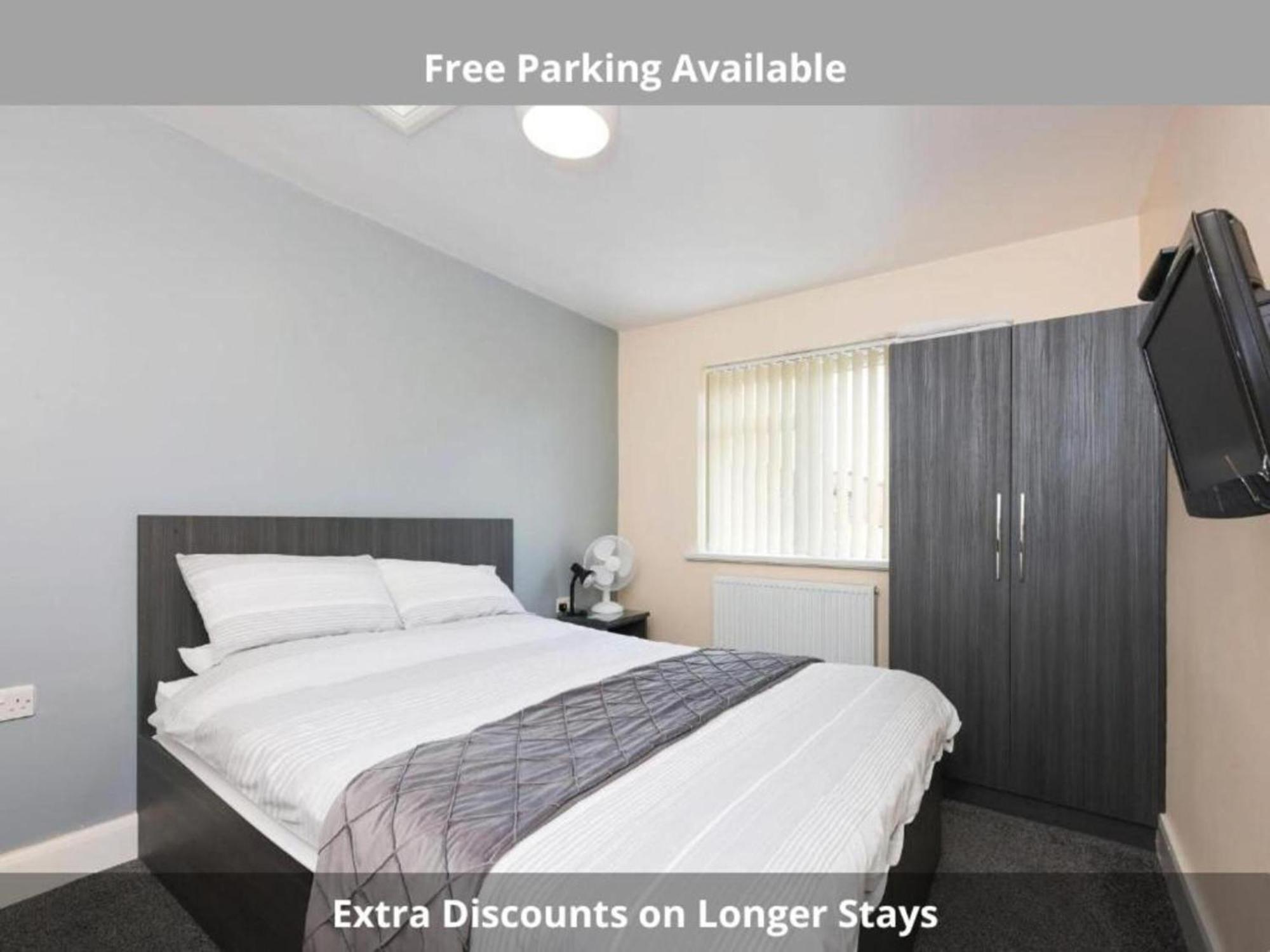 Staying Near Heathrow: 15 Airport Hotels Compared