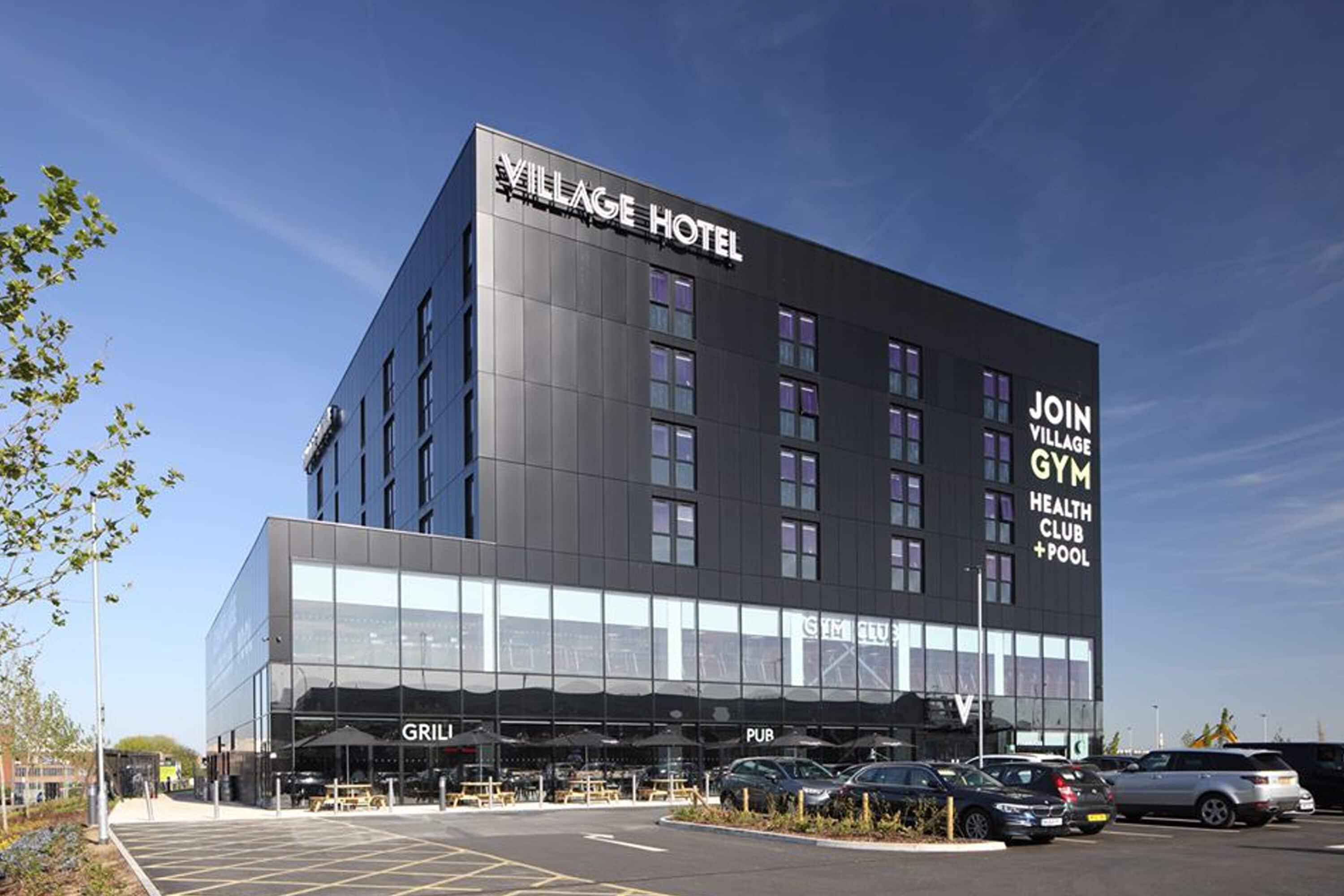 13 Airport Hotels Near Eastleigh Museum Worth Booking