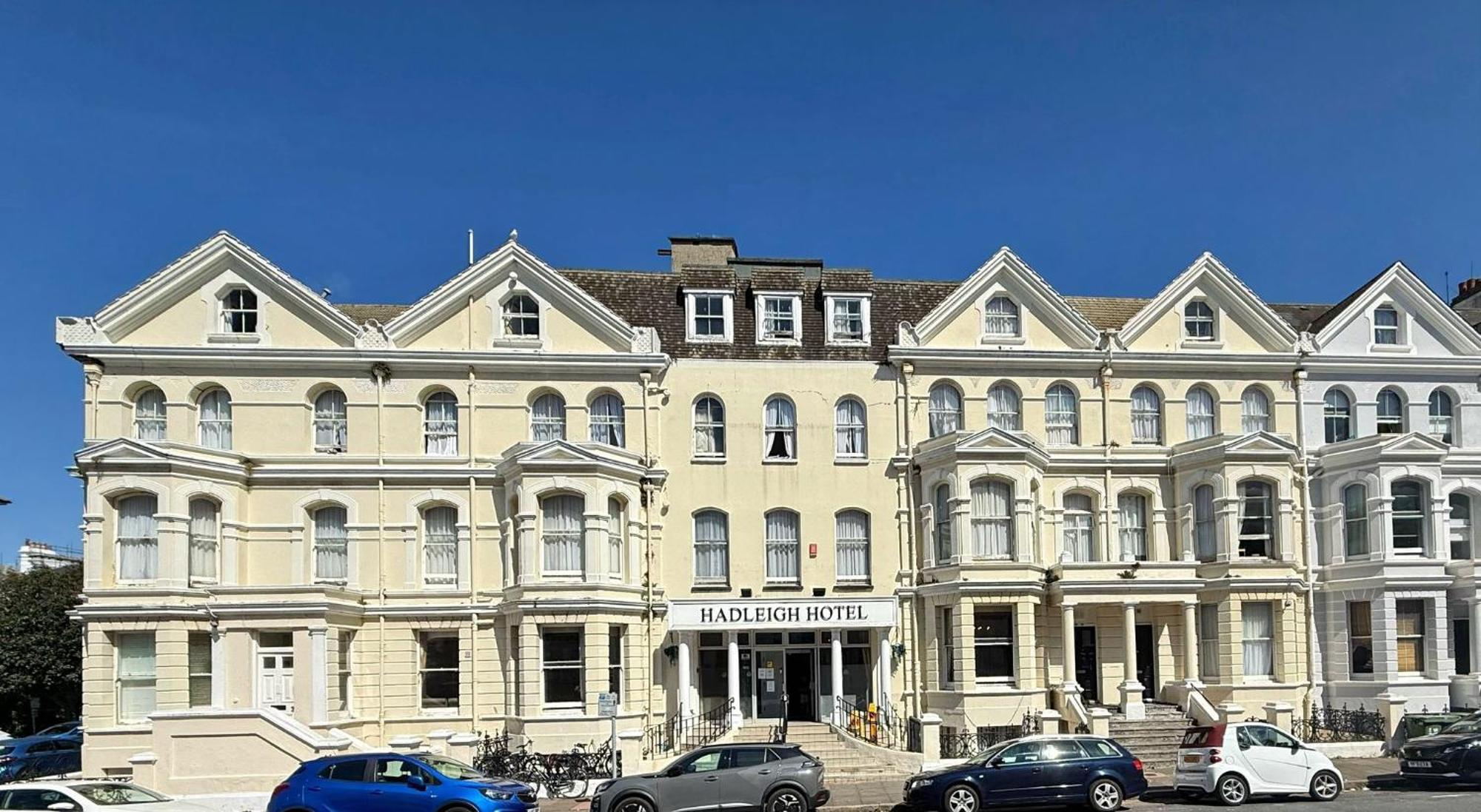 Where to Stay Near Eastbourne Miniature Steam Railway: 13 Central Hotels