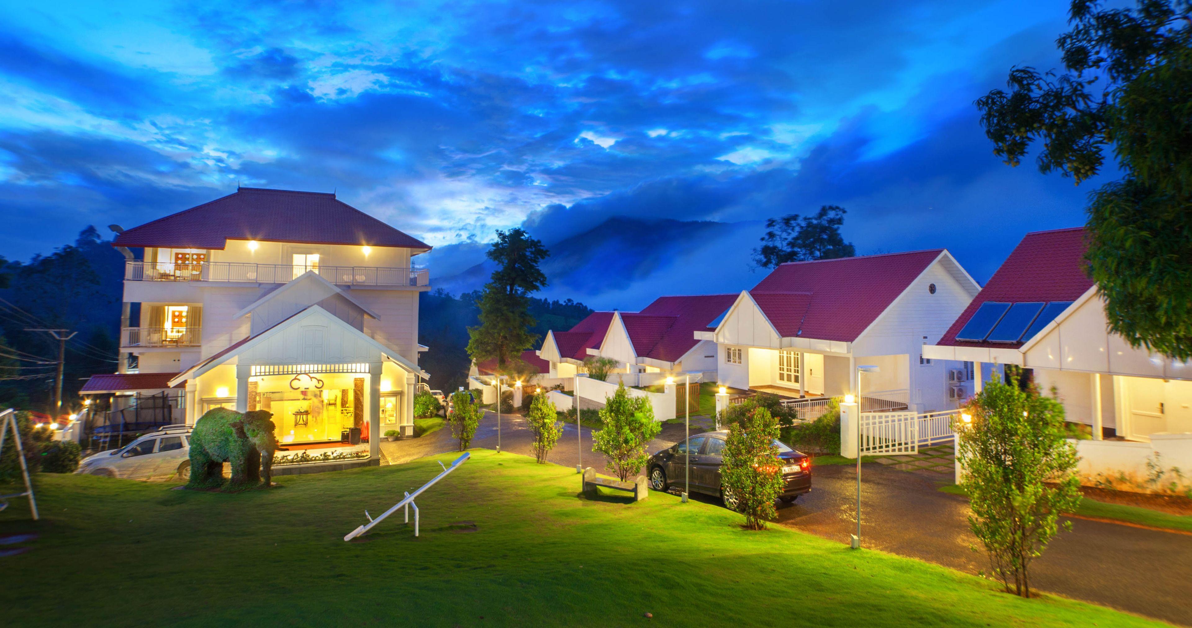 Where to Stay Near Munnar Tea Museum: 9 Family-Friendly Hotels