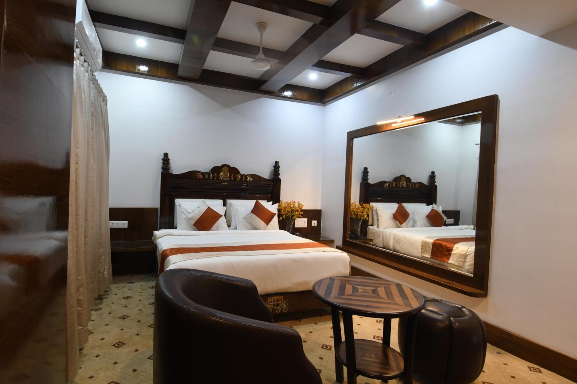 6 Exceptional Design Hotels Close to Mysore Palace