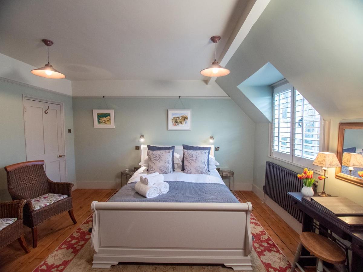 Staying Near Camber Sands: 6 Central Rye Hotels Compared