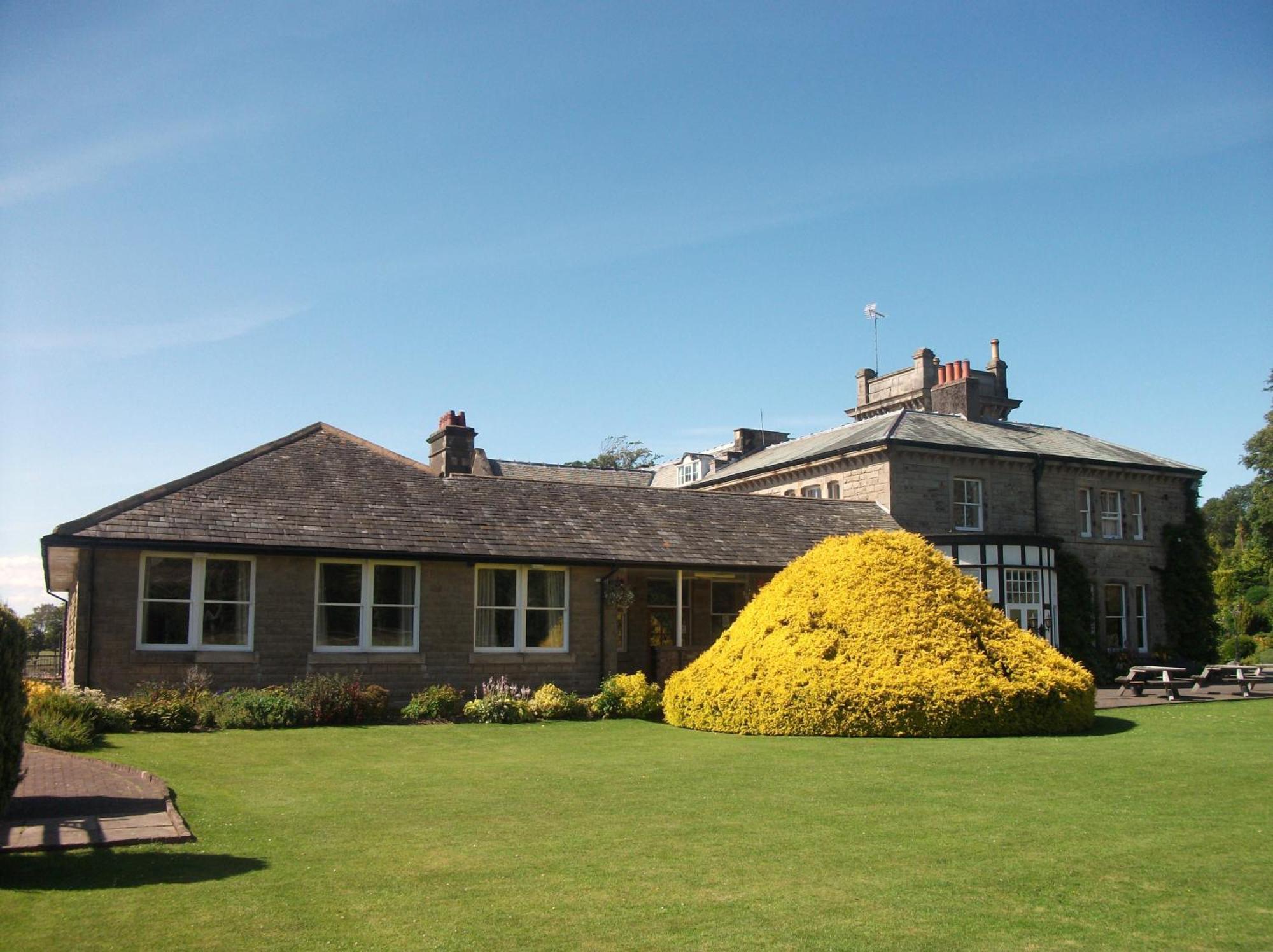 10 Budget Hotels in the Lake District for Smart Travellers