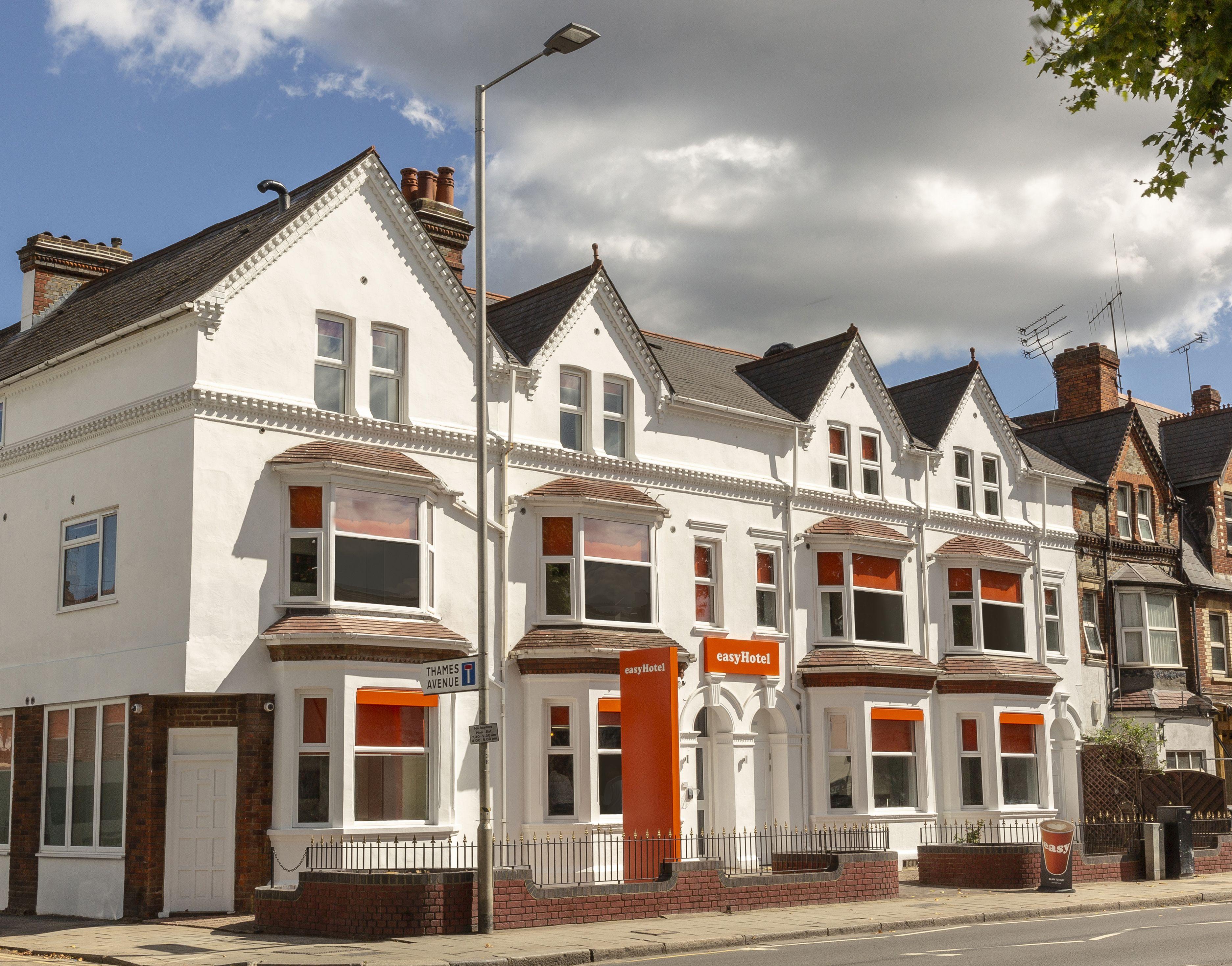 8 Budget-Friendly Hotels in North Wessex Downs Worth Booking
