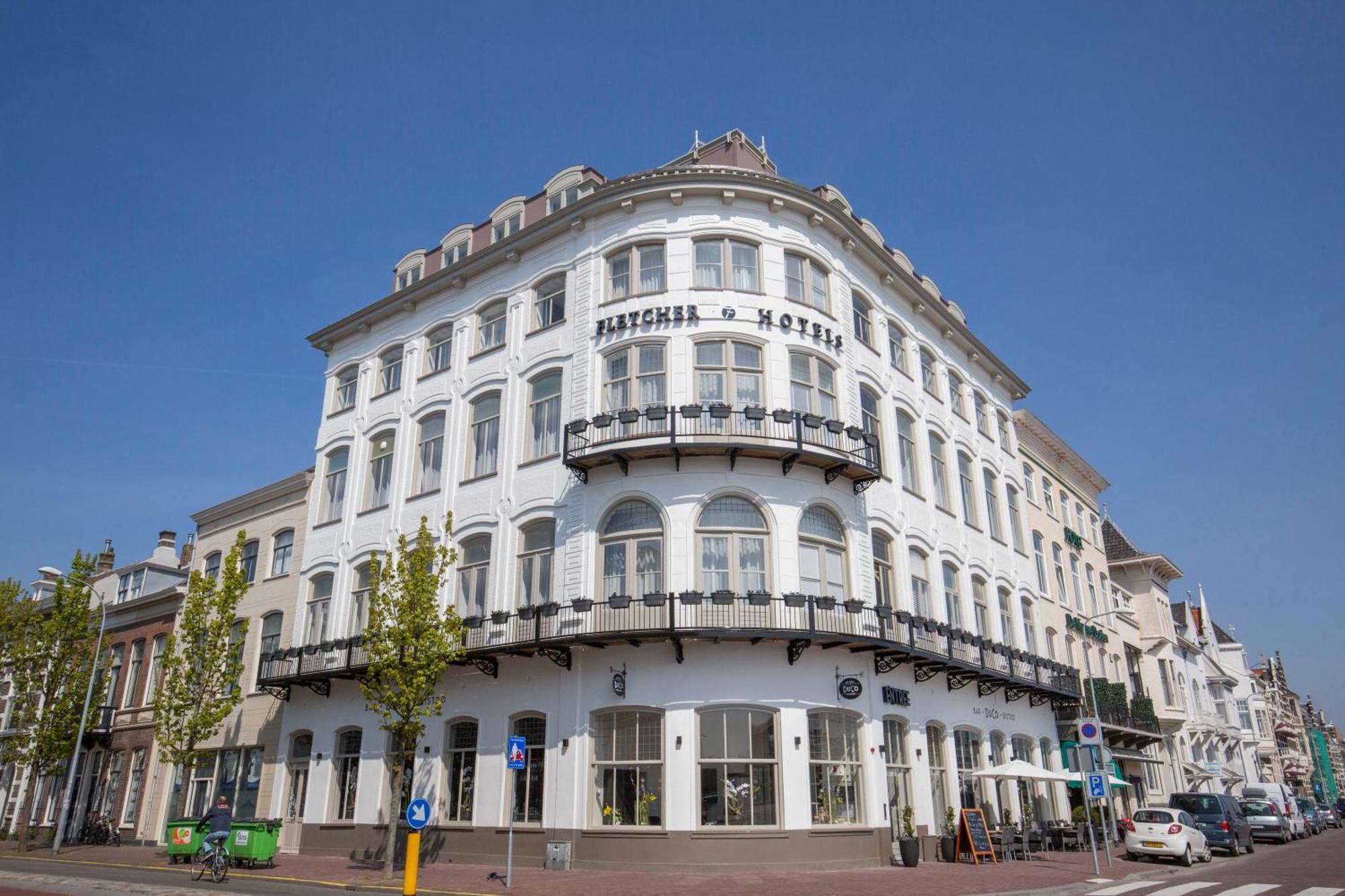 Staying Near Abdij Middelburg: 10 Central Hotels Compared