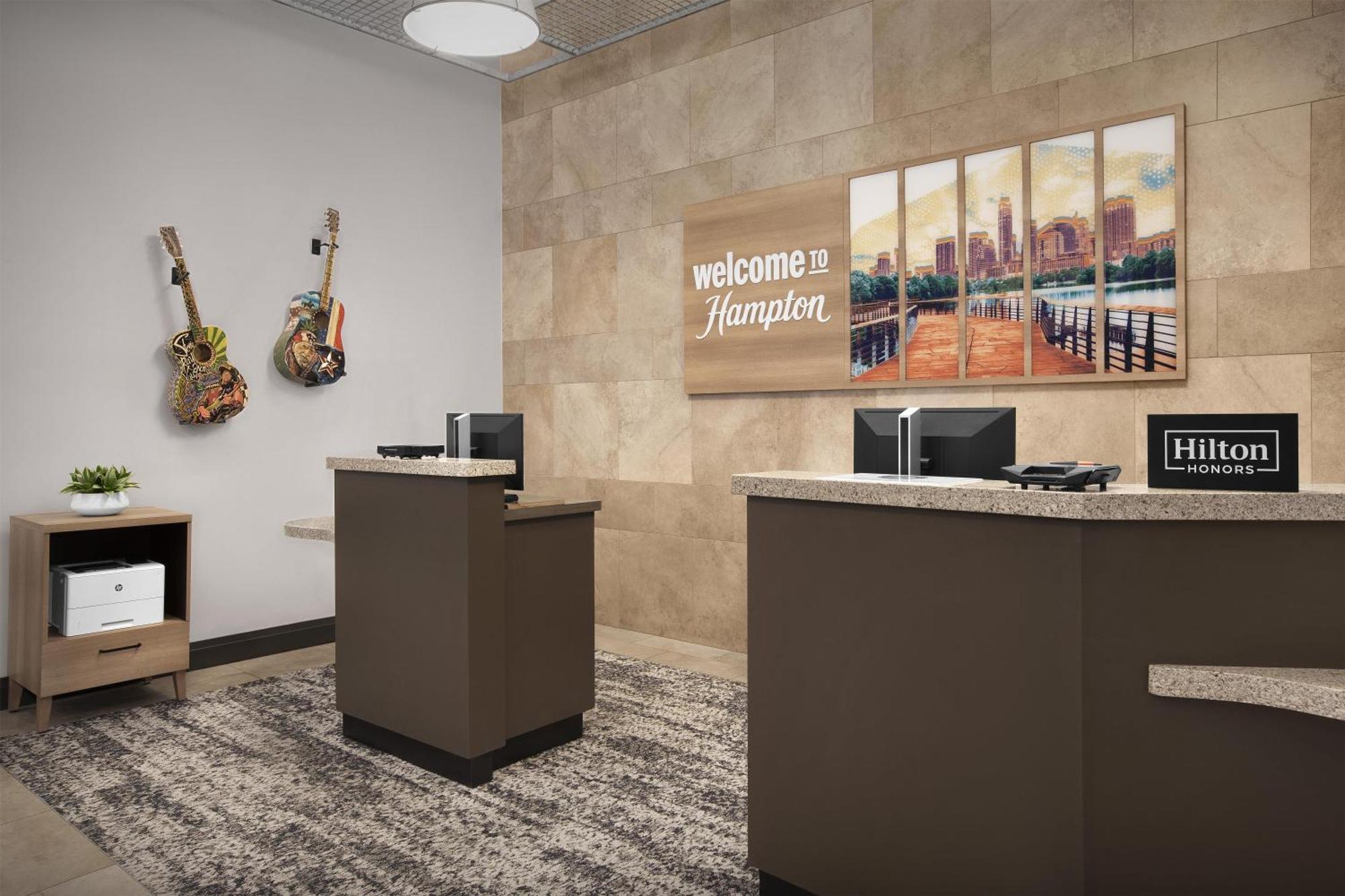 10 Business Hotels in Downtown Austin That Stand Out