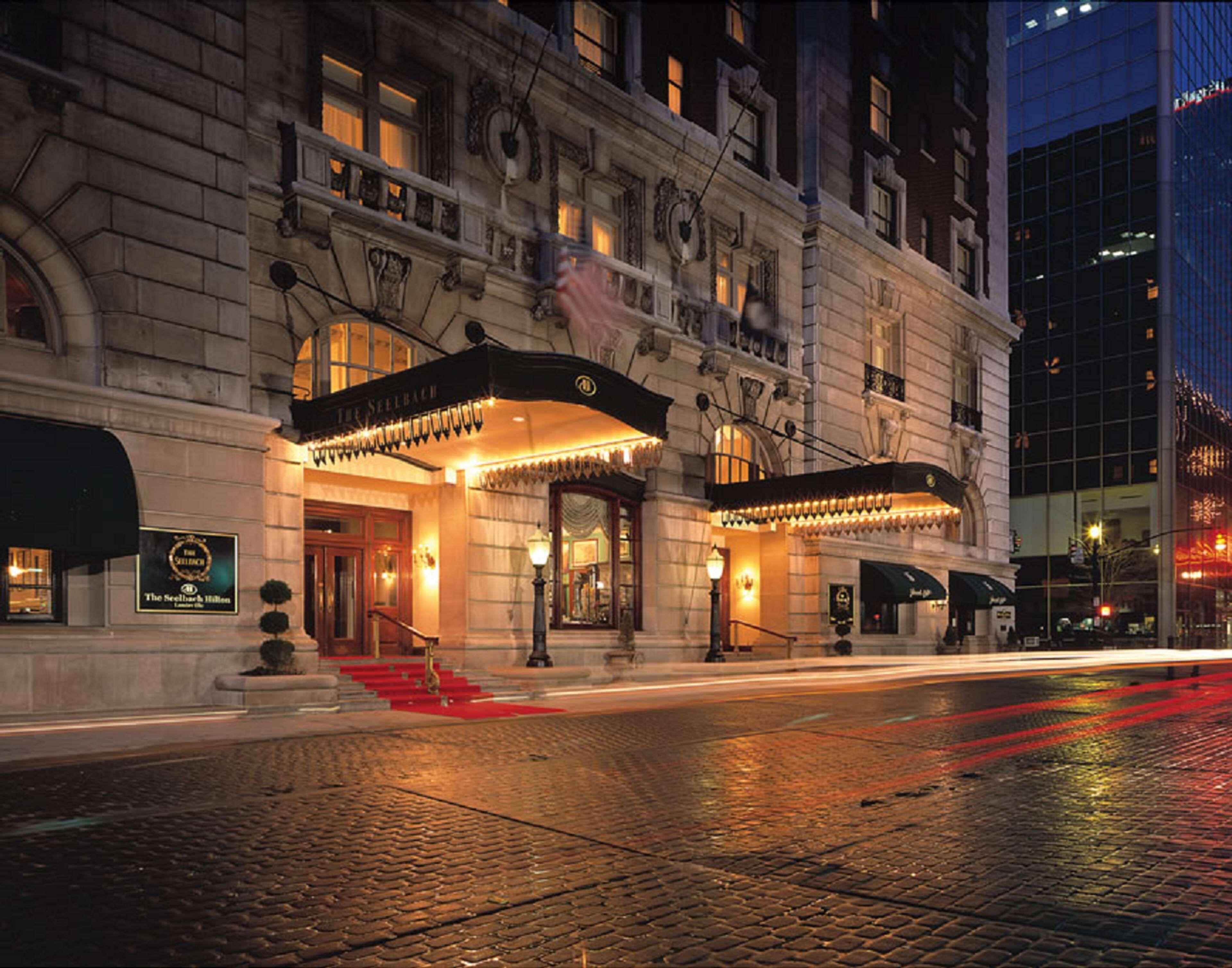 9 Central Hotels in Downtown Louisville for Every Travel Style