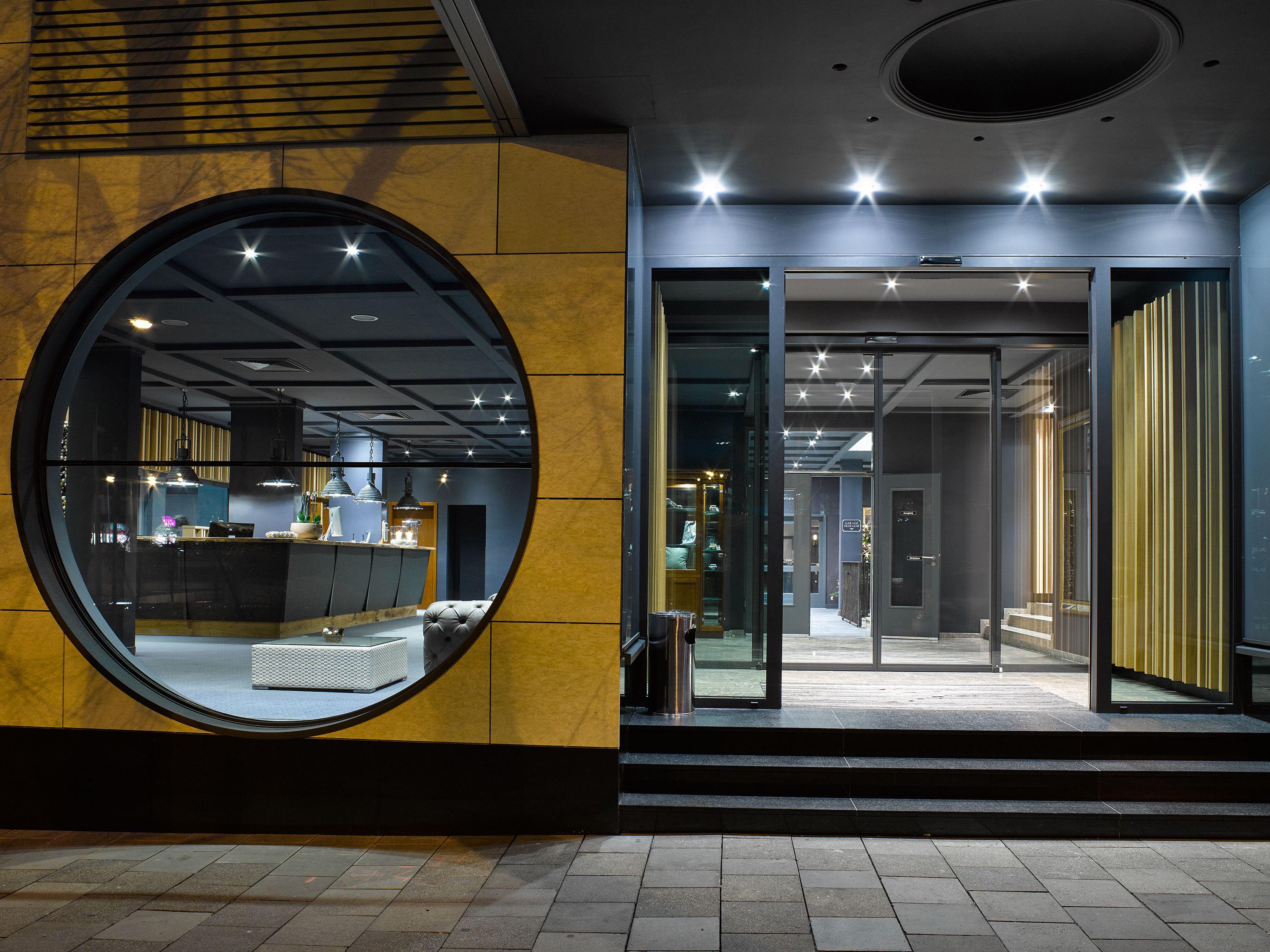 8 Resort Hotels Near Olympia-Sportstätten Worth Booking