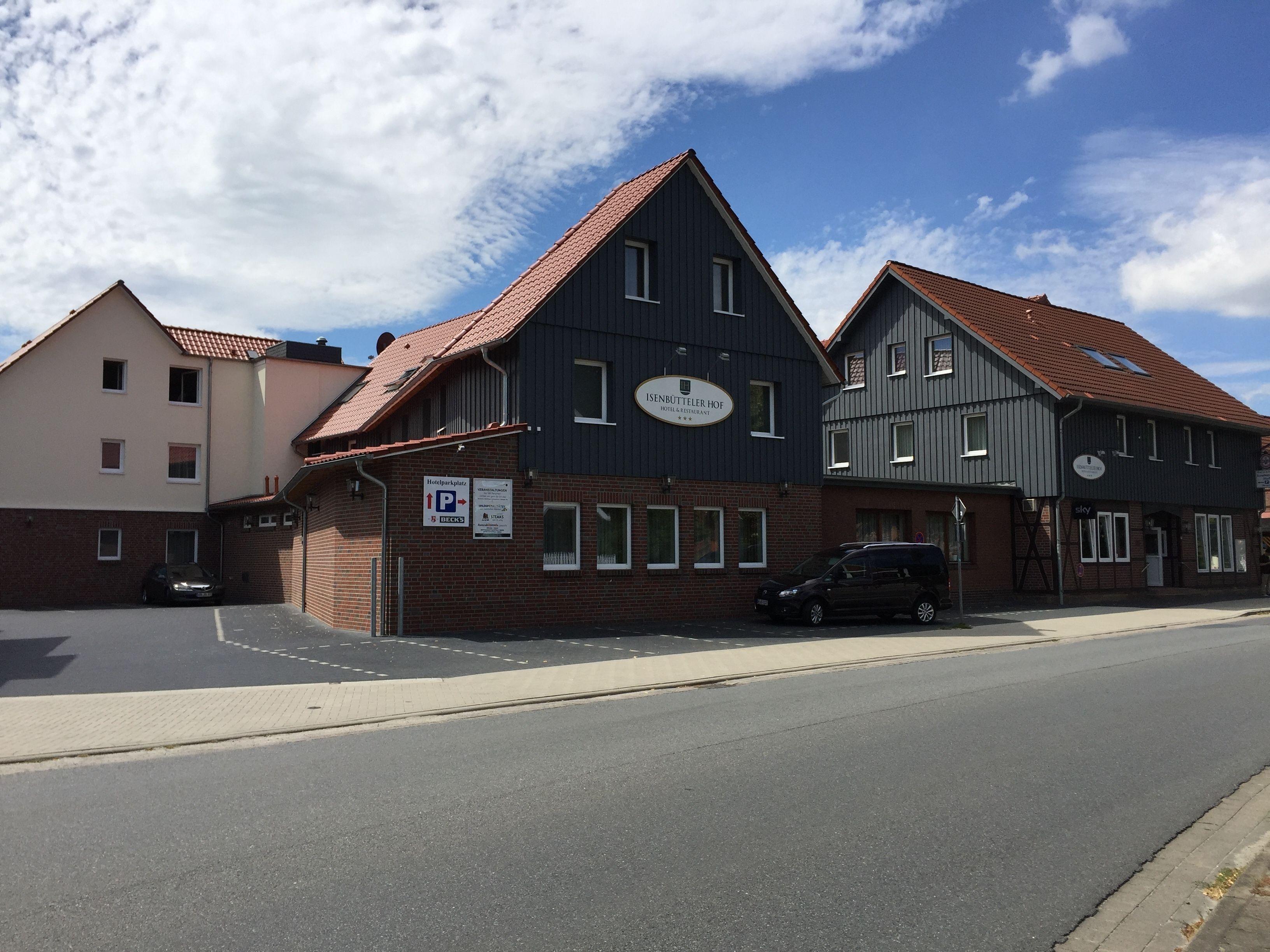 Staying In Lower Saxony: 15 Budget Hotels Compared