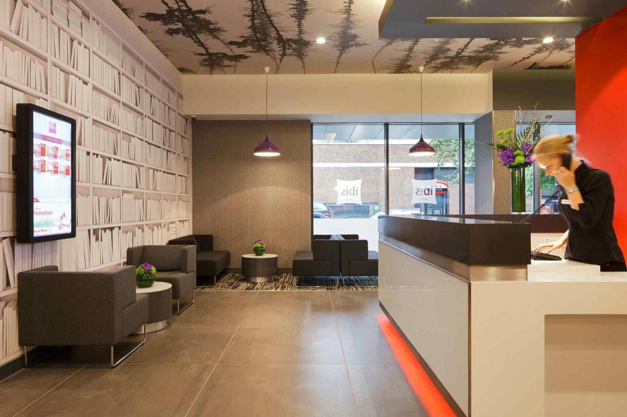 15 Family-Friendly Hotels Near National Gallery London
