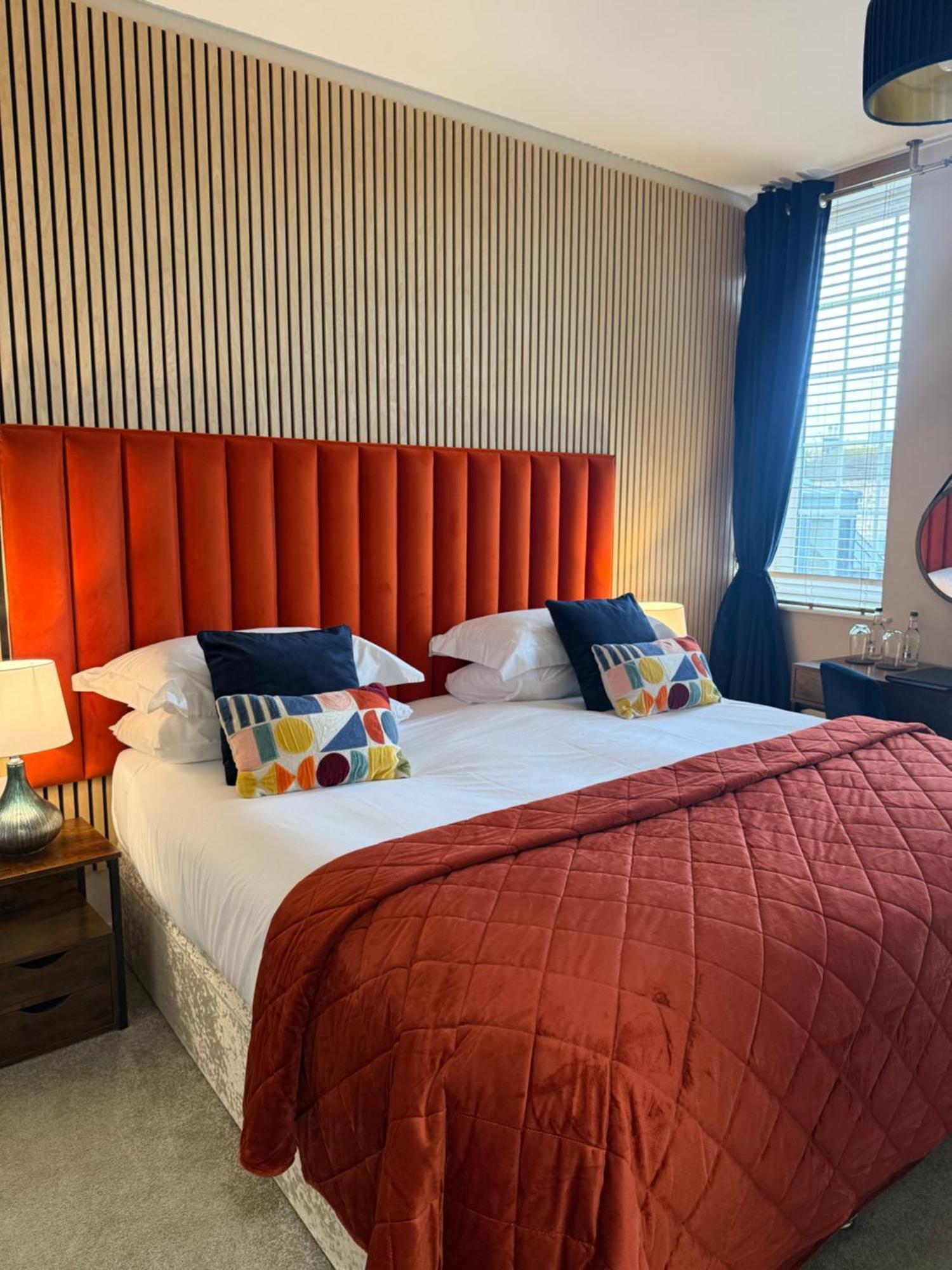 2 Budget Hotels Near Falkirk Stadium for Easy Access