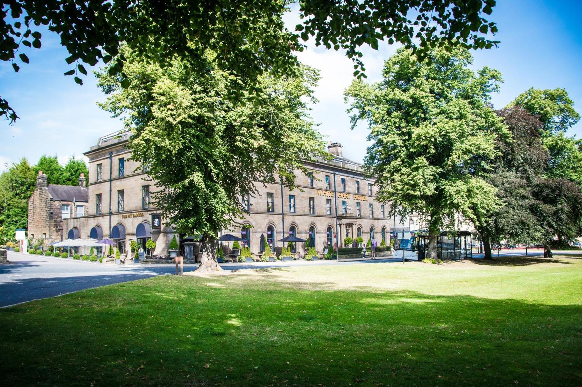 4 Smart Romantic Hotels In Harrogate City Centre Worth Booking