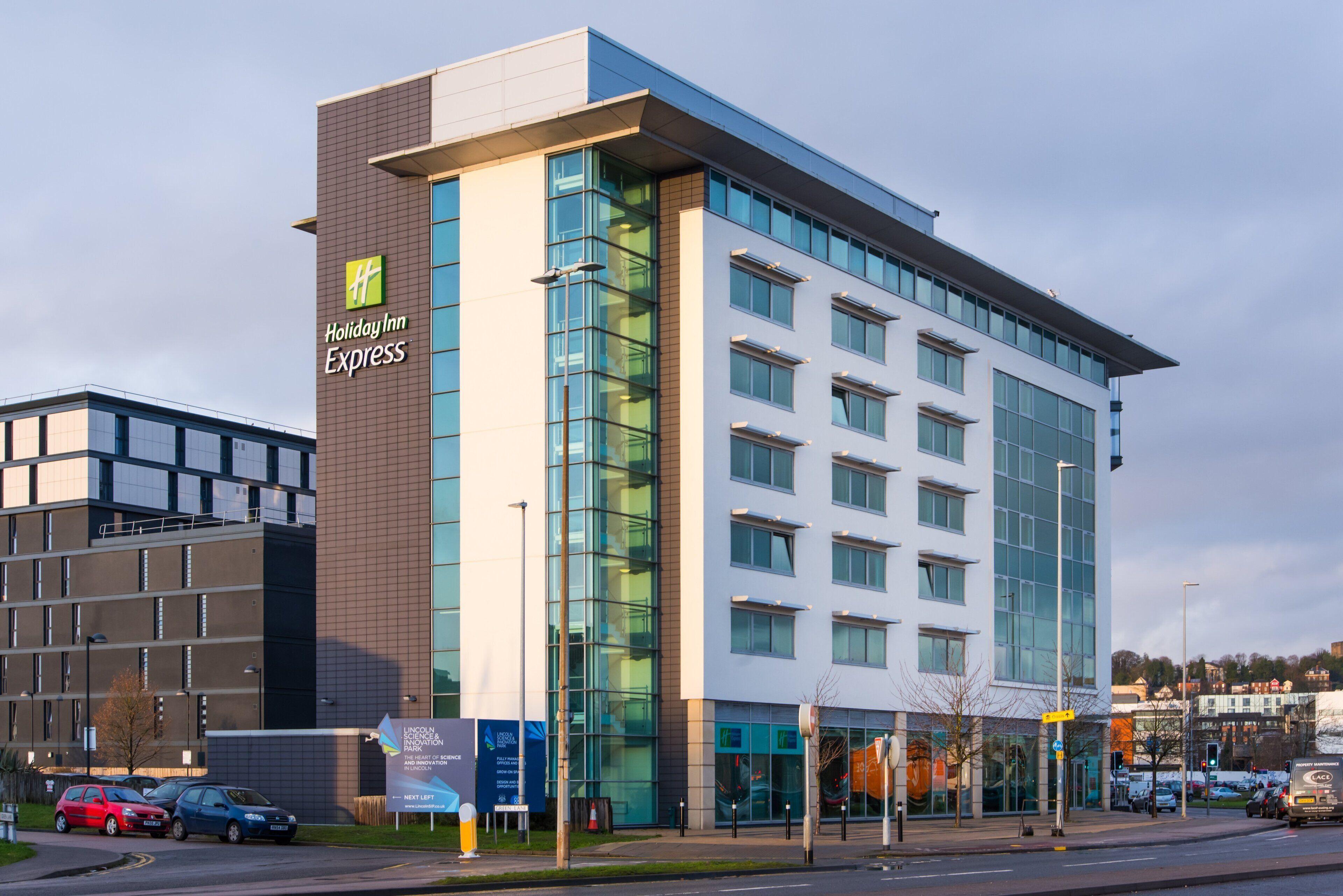 Staying Near Stonebow & the Guildhall: 9 Central Lincoln Hotels Compared