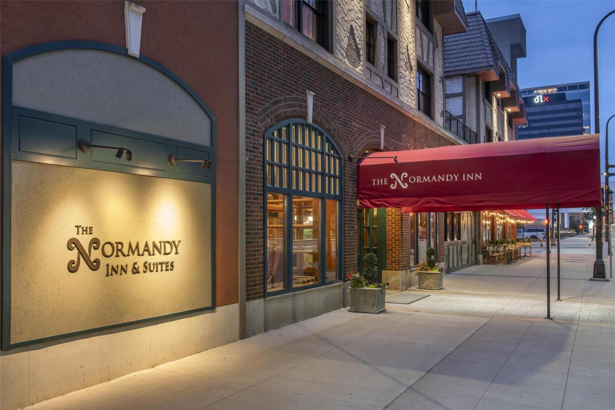 Where to Stay for Less: 5 Budget Hotels in Downtown West Minneapolis