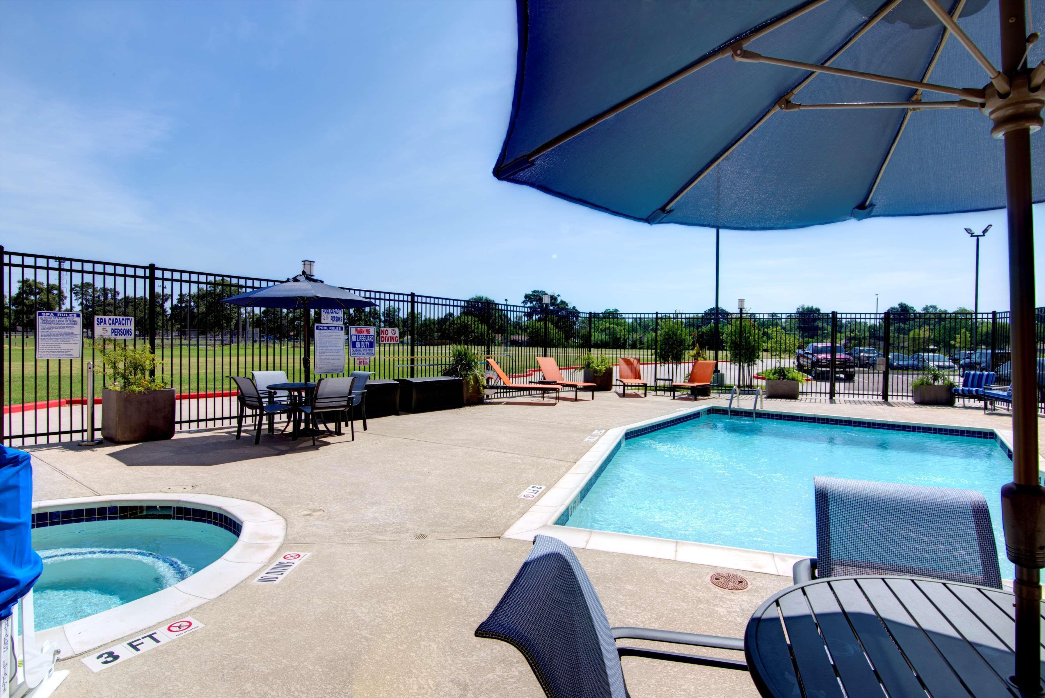 4 Hampton by Hilton Hotels Close to Settegast Park, Houston