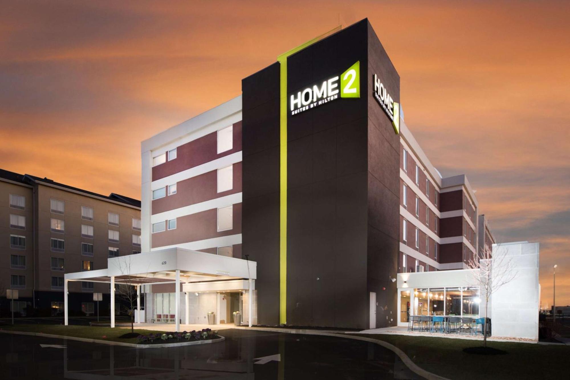 4 Airport Hotels Close to Assembly Hall in Newark