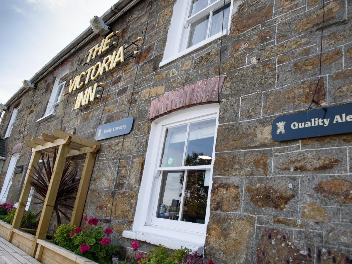 Where to Stay Near Cornish Cyder Farm: 4 Hotels for Couples