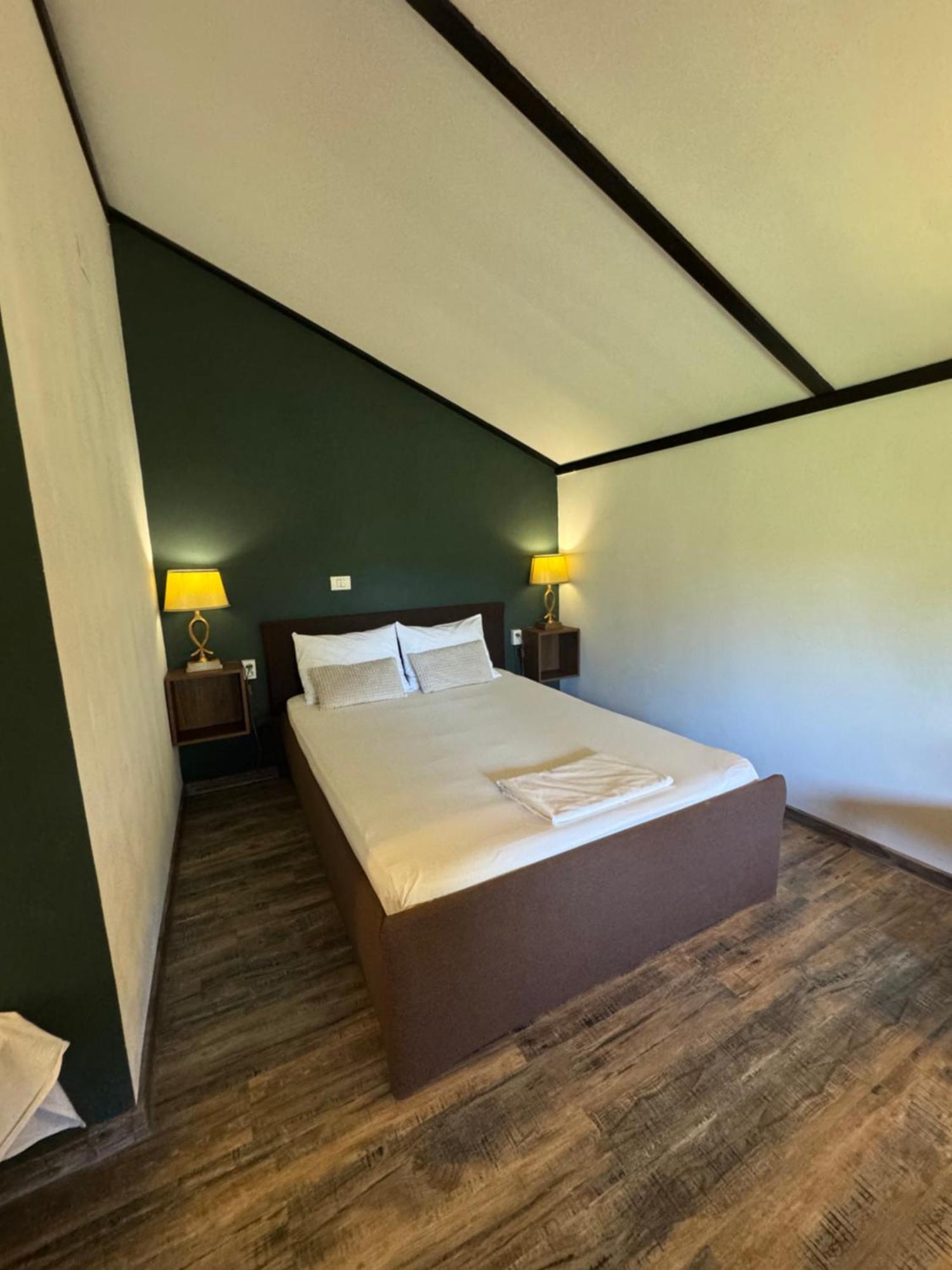 Where to Stay Near Village Museum: 4 Best 4-Star Hotels