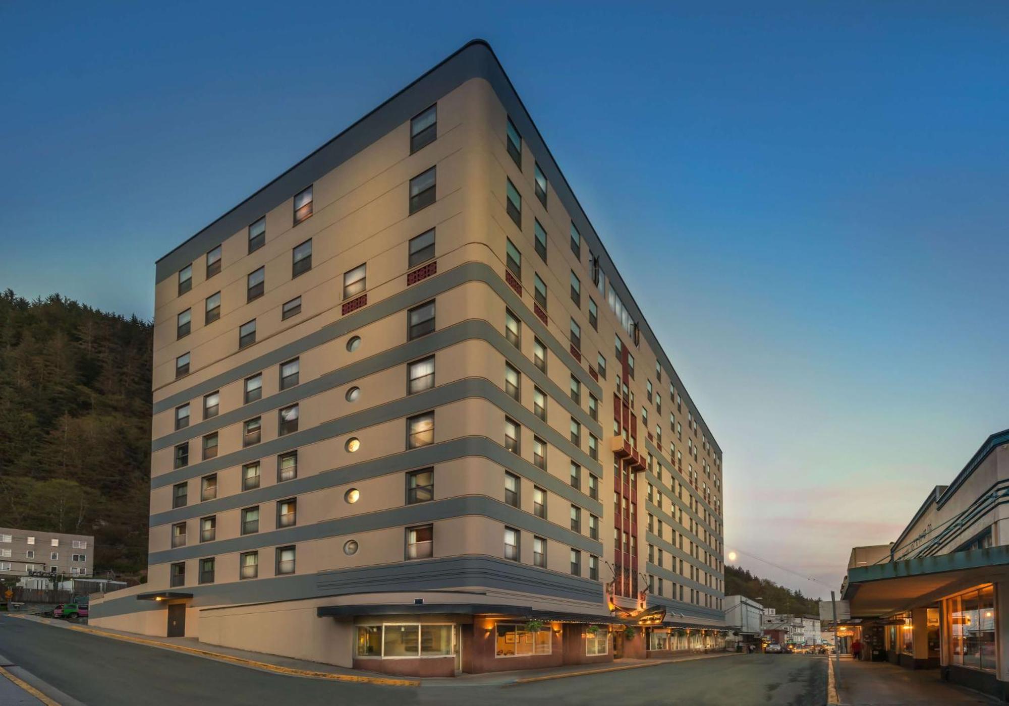 4 Business Hotels In Juneau That Deliver Where It Counts
