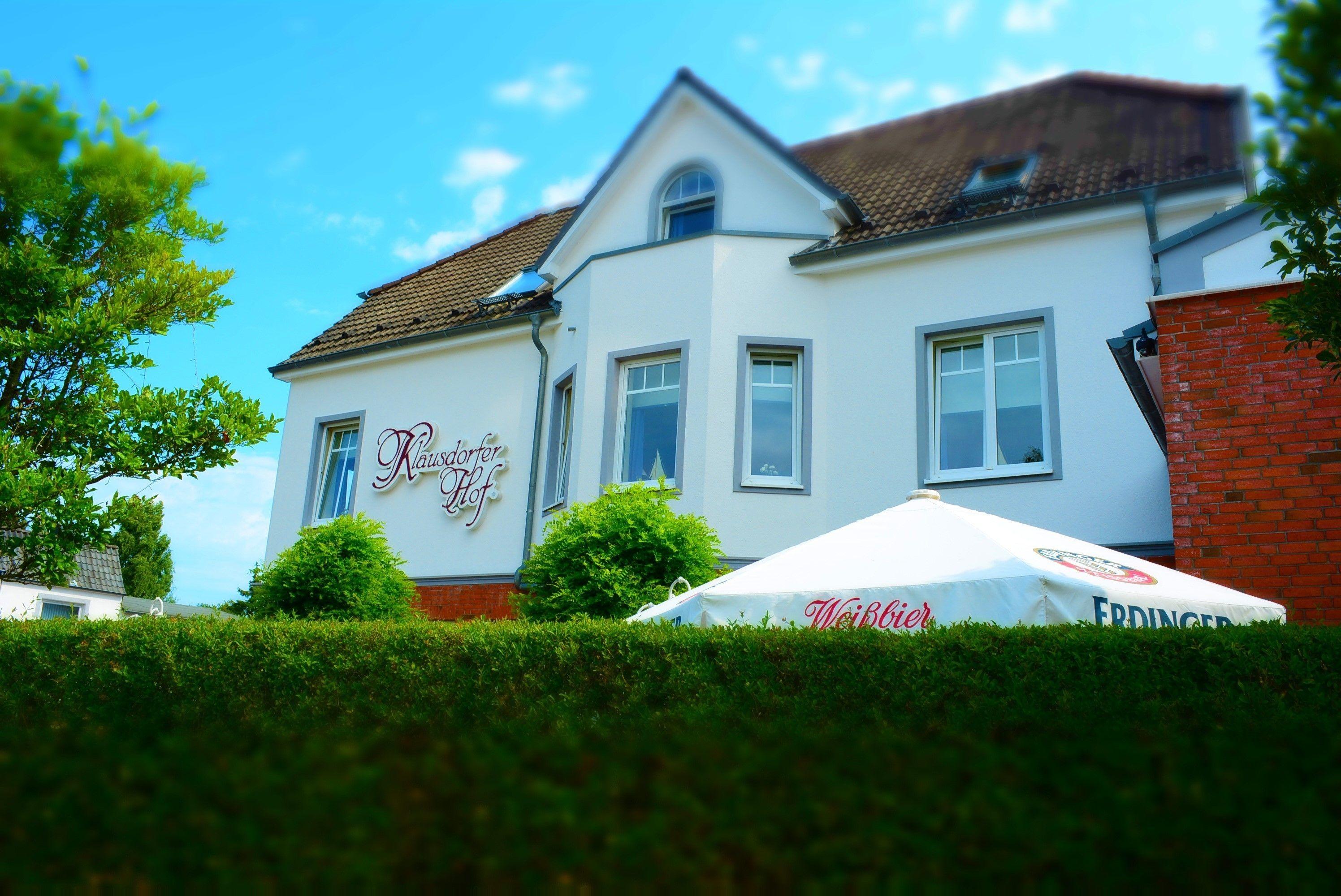 4 Design Hotels Near Leuchtturm Holtenau That Stand Out