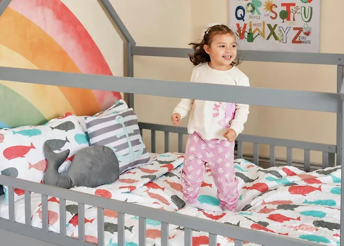 Downtown Toronto Family Hotels: The Real Cost of Sleeping Well